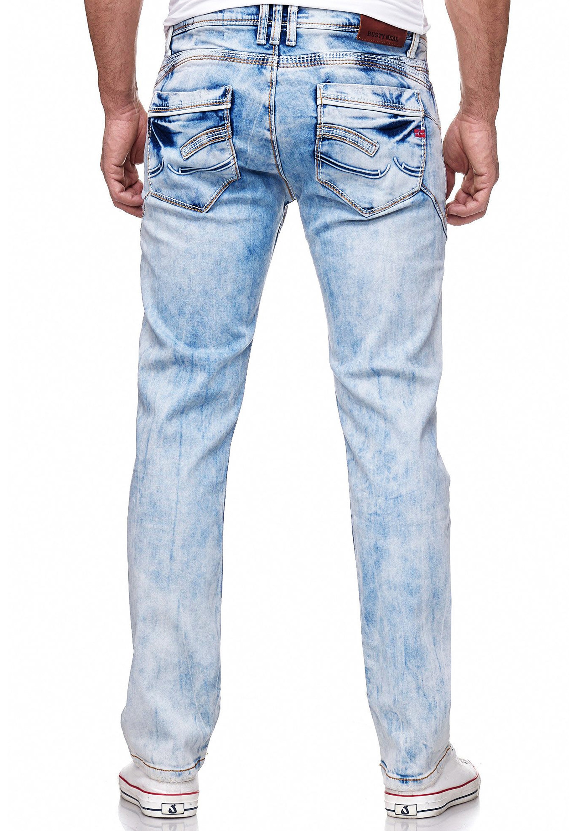 Rusty Neal Straight-Jeans, im außergewöhnlichen Design