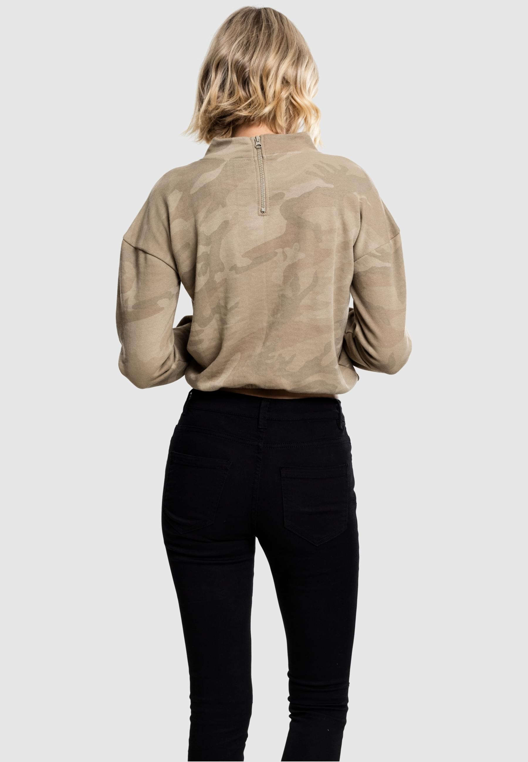 URBAN CLASSICS Sweatshirt »Urban Classics Damen Ladies Camo Turtleneck Crew«, (1 tlg.)