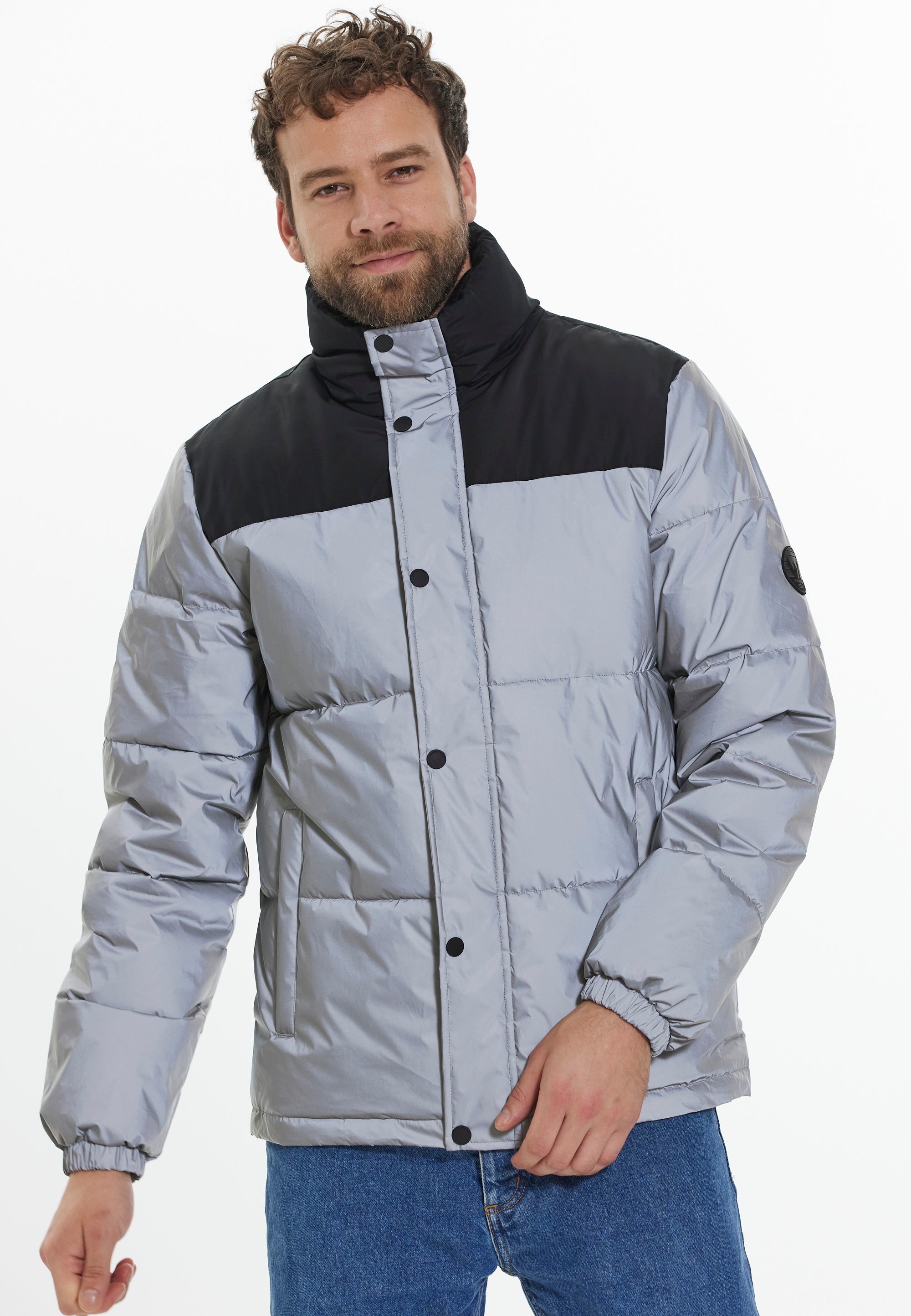 WHISTLER Outdoorjacke »Glowing«, in tollem Stepp-Design