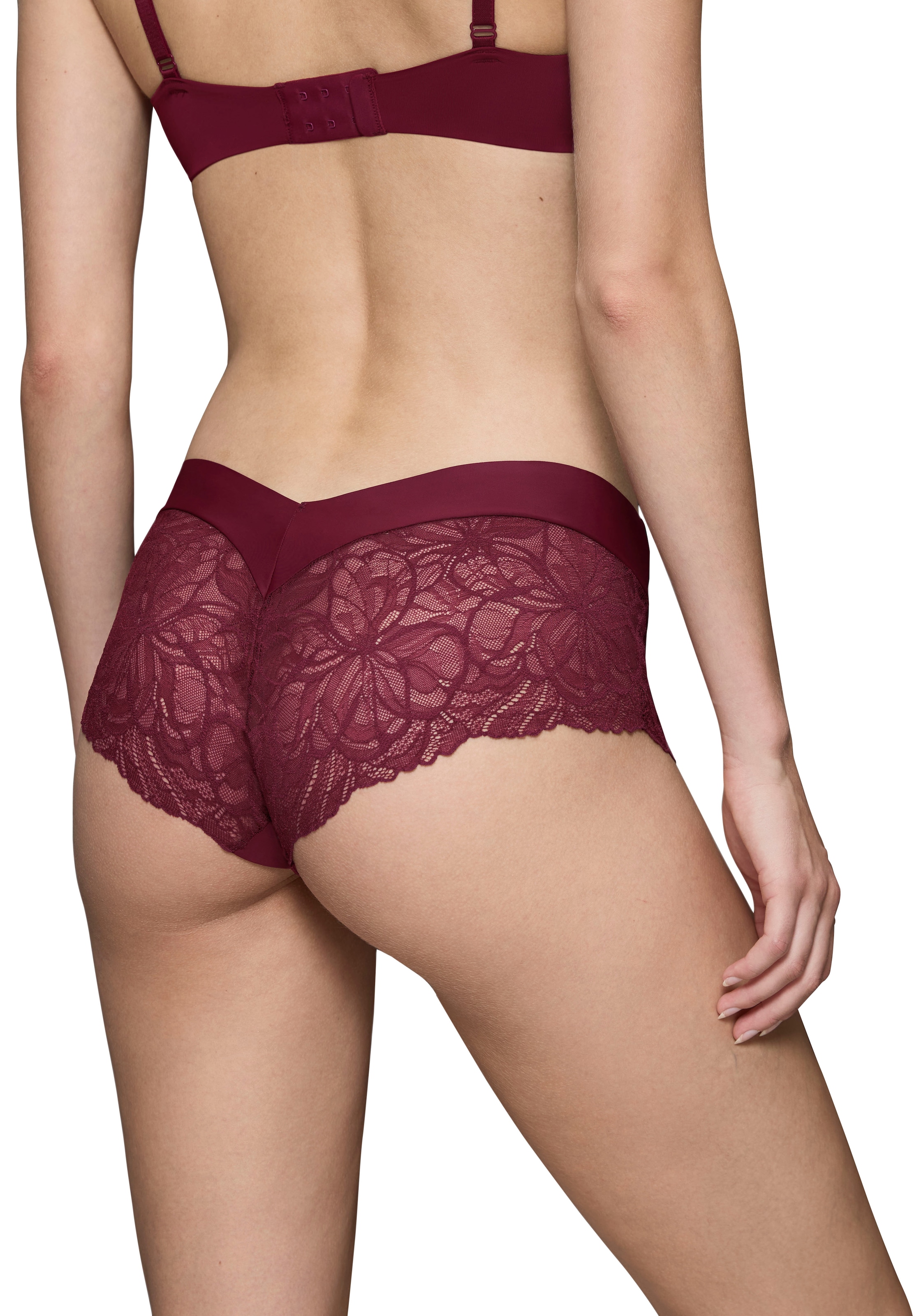 Triumph Panty "Body Make-Up Illusion Lace", florale Stretch-Spitze, glatter günstig online kaufen
