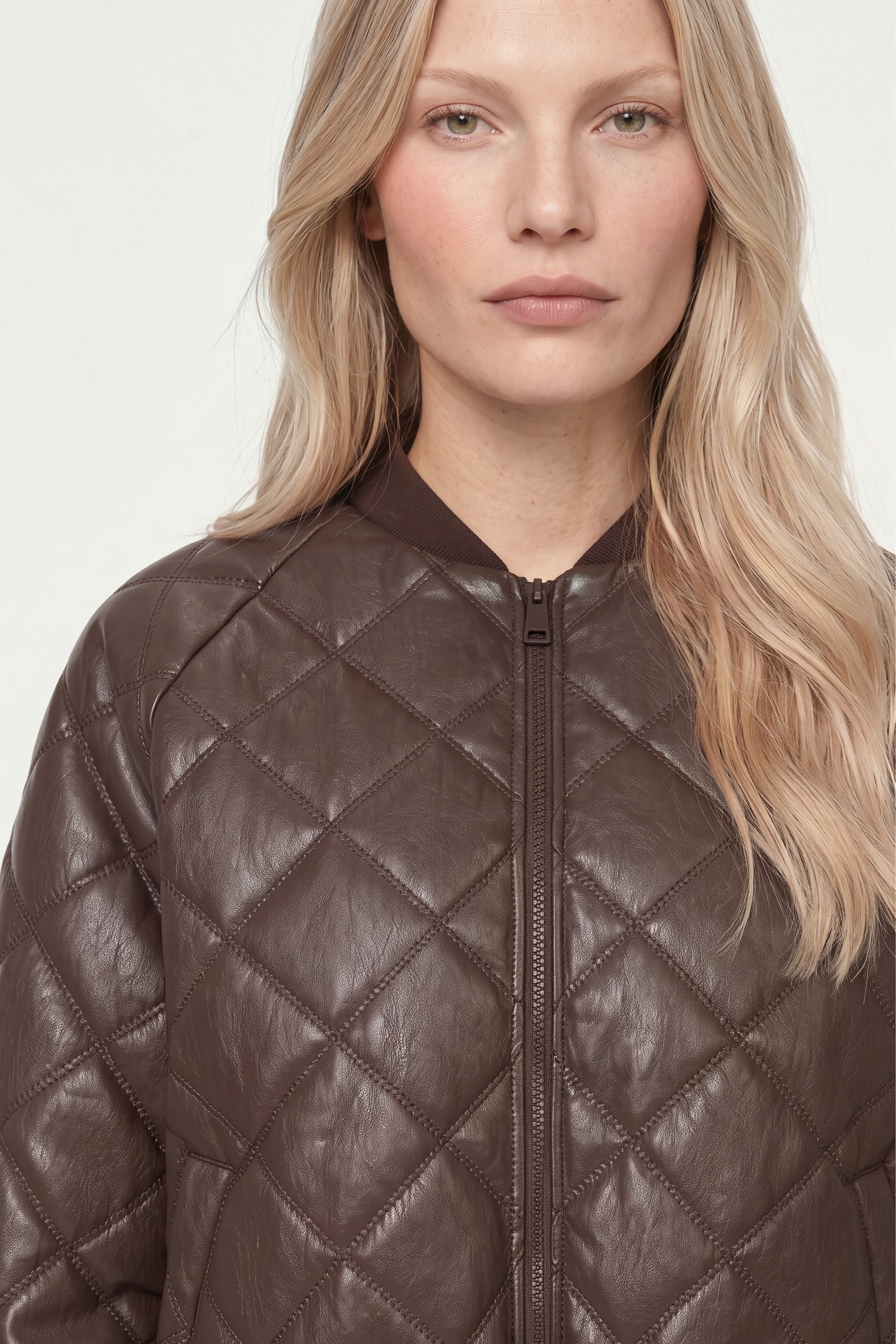 RICHROYAL Lederimitatjacke kurze Form, mit Rautensteppmuster, Herbstjacke