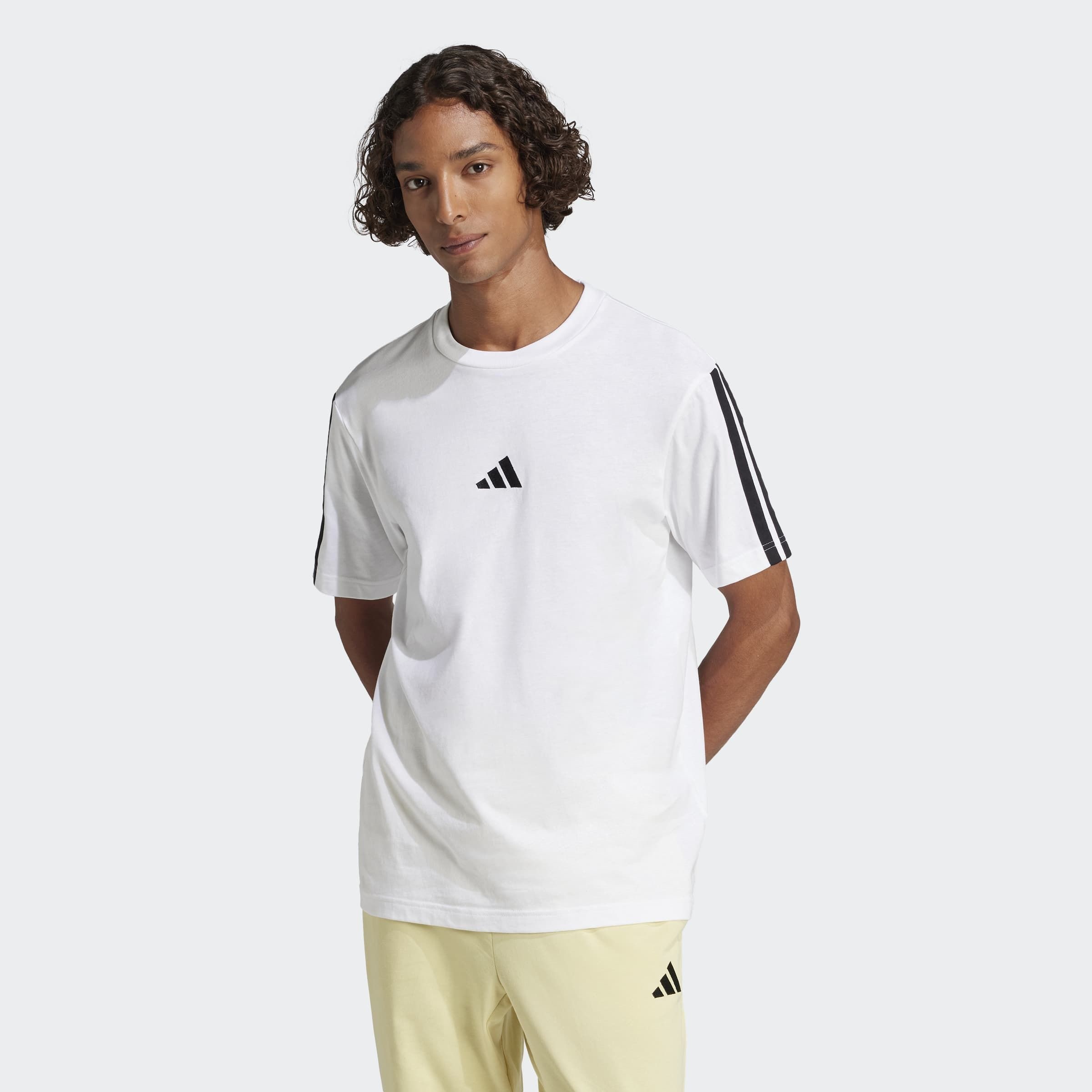 adidas Sportswear T-Shirt "M 3S SJ T B" mit sportlichem Stil, Kurzarm, ohne Verschluss, aus Baumwolle