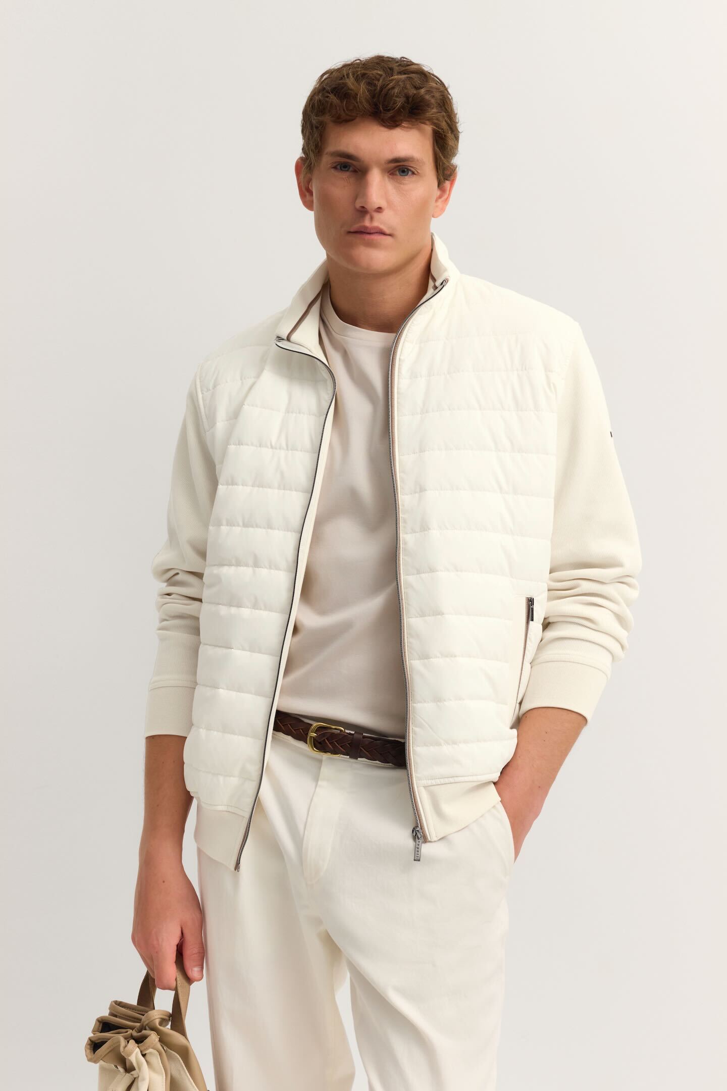 bugatti Sweatjacke "Regular Fit" mit gesteppter Front