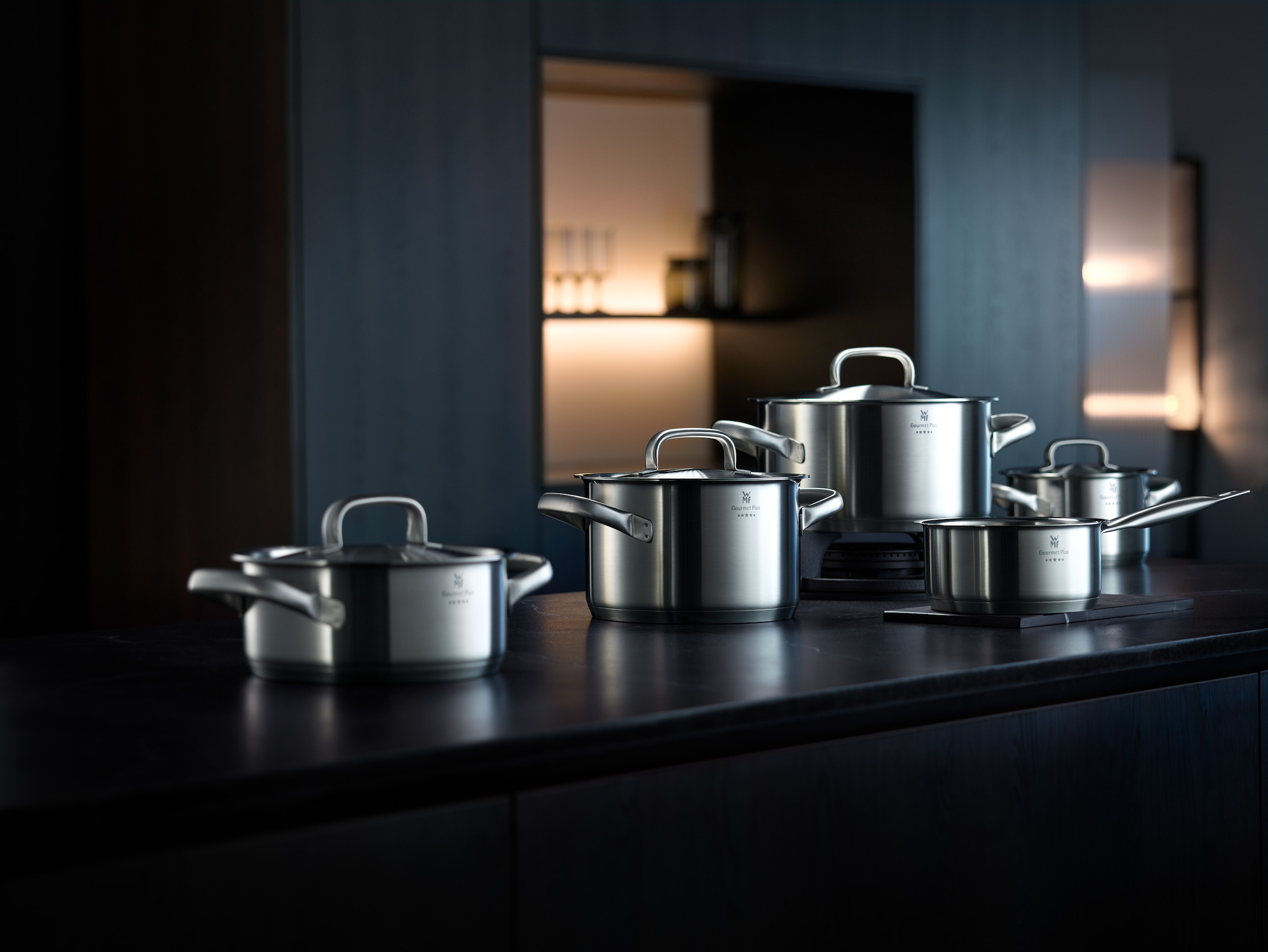 WMF Topf-Set »Gourmet Plus«, Cromargan® Edelstahl Rostfrei 18/10, (Set, 7 tlg.), Mattiert, Hohlgriffe, Innenskalierung, breiter Schüttrand