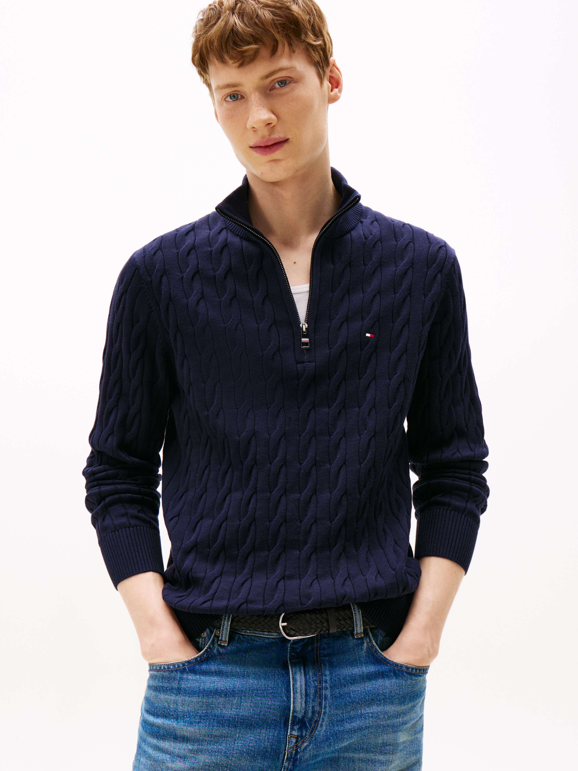 Thumbnail - Tommy Hilfiger Strickpullover "CLASSIC COTTON CABLE ZIP MOCK" mit modischem Zopfmuster