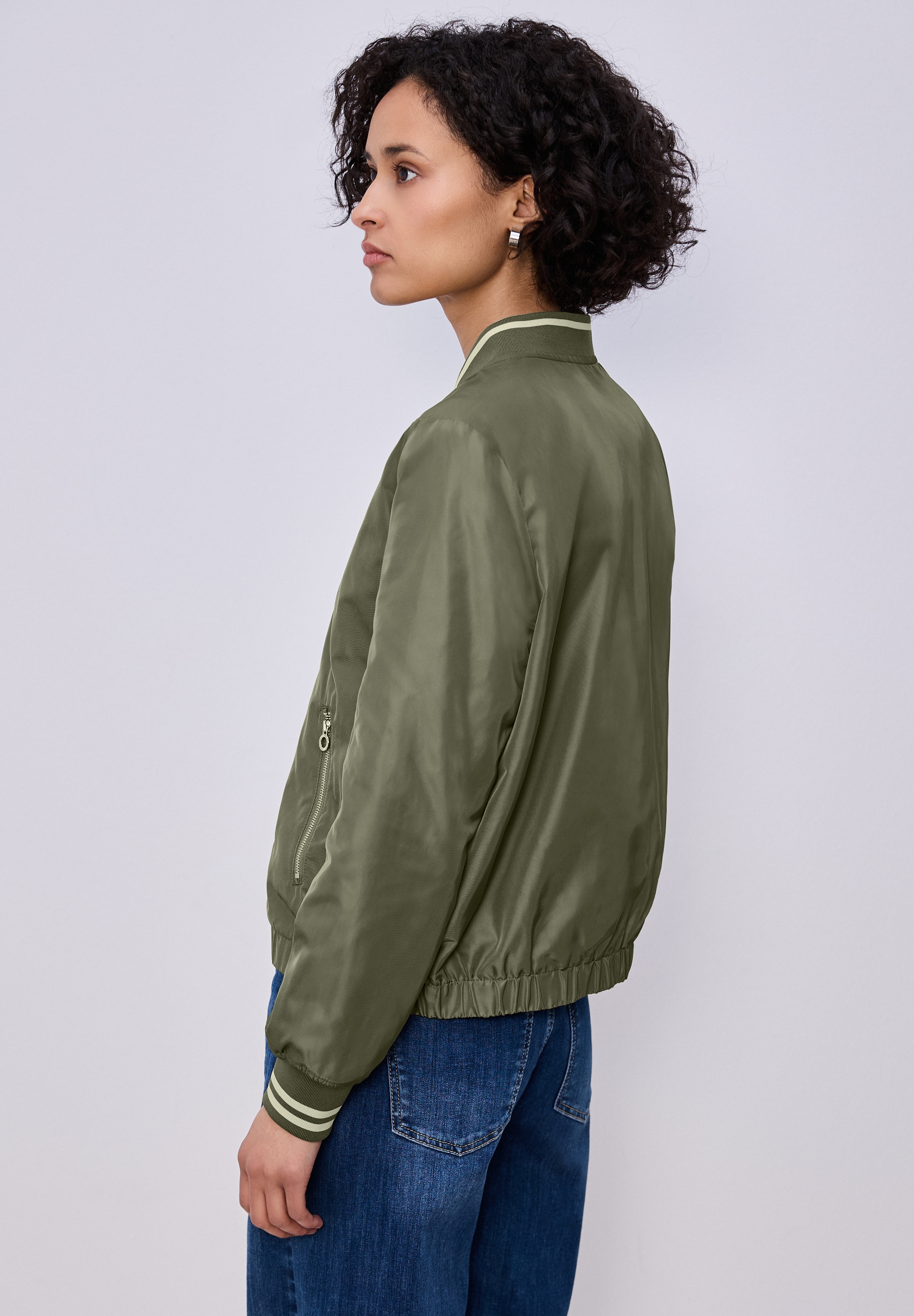 STREET ONE Blouson ohne Kapuze mit College-Style Details