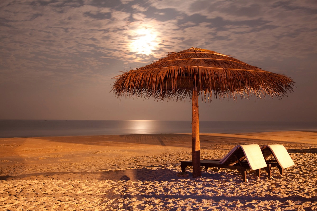 Papermoon Fototapete "Sunser Beach"