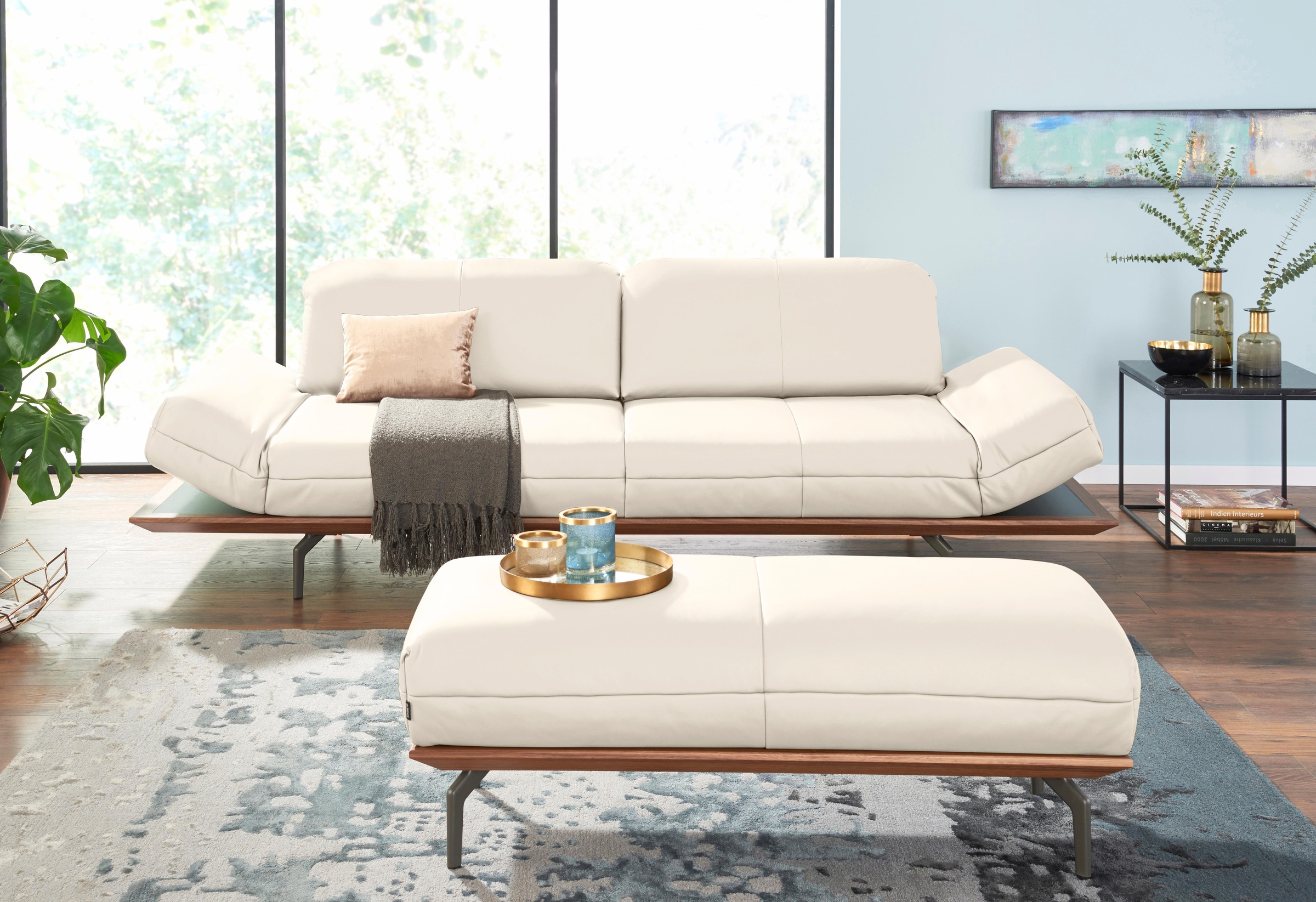 Creation BY ROLF BENZ 3-Sitzer »CR.420, Designsofa, Loungesofa«, in 2 Qualitäten, Holzrahmen in Eiche Natur oder Nußbaum, Breite 232 cm