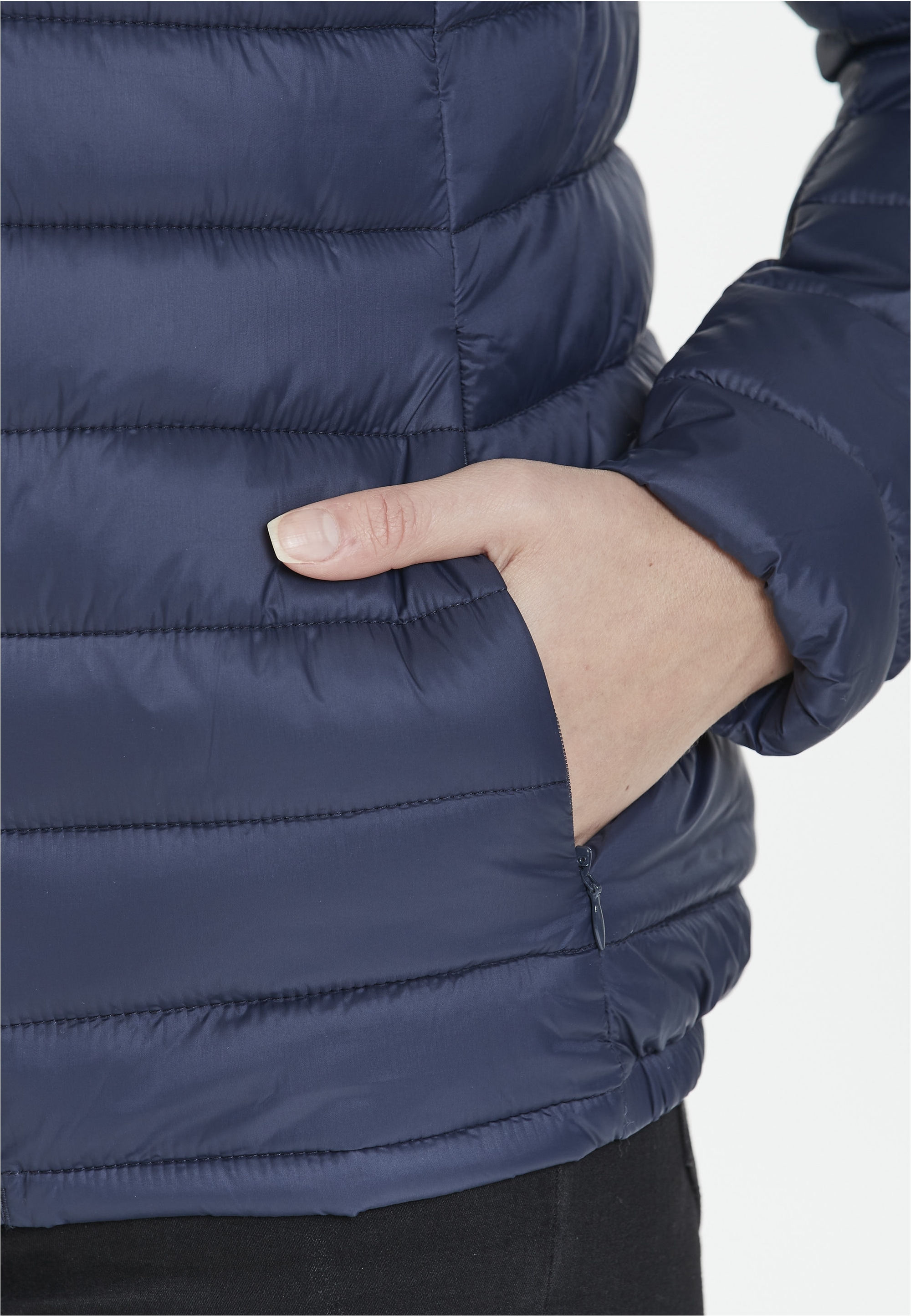 WHISTLER Steppjacke »Tepic W Pro-lite«, mit Kinnschutz und kuscheliger Wattierung