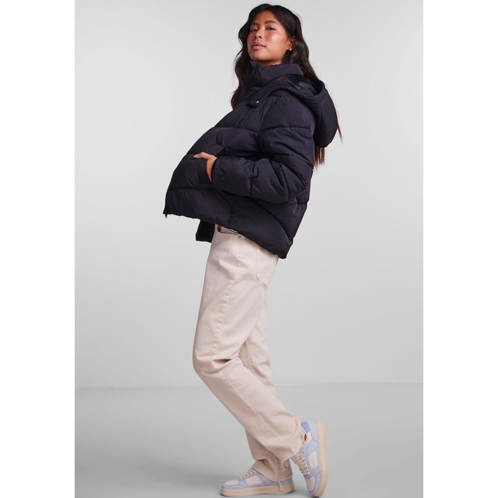 pieces Steppjacke »PCJAMILLA SHORT PUFFER JACKET NOOS BC«, mit Kapuze