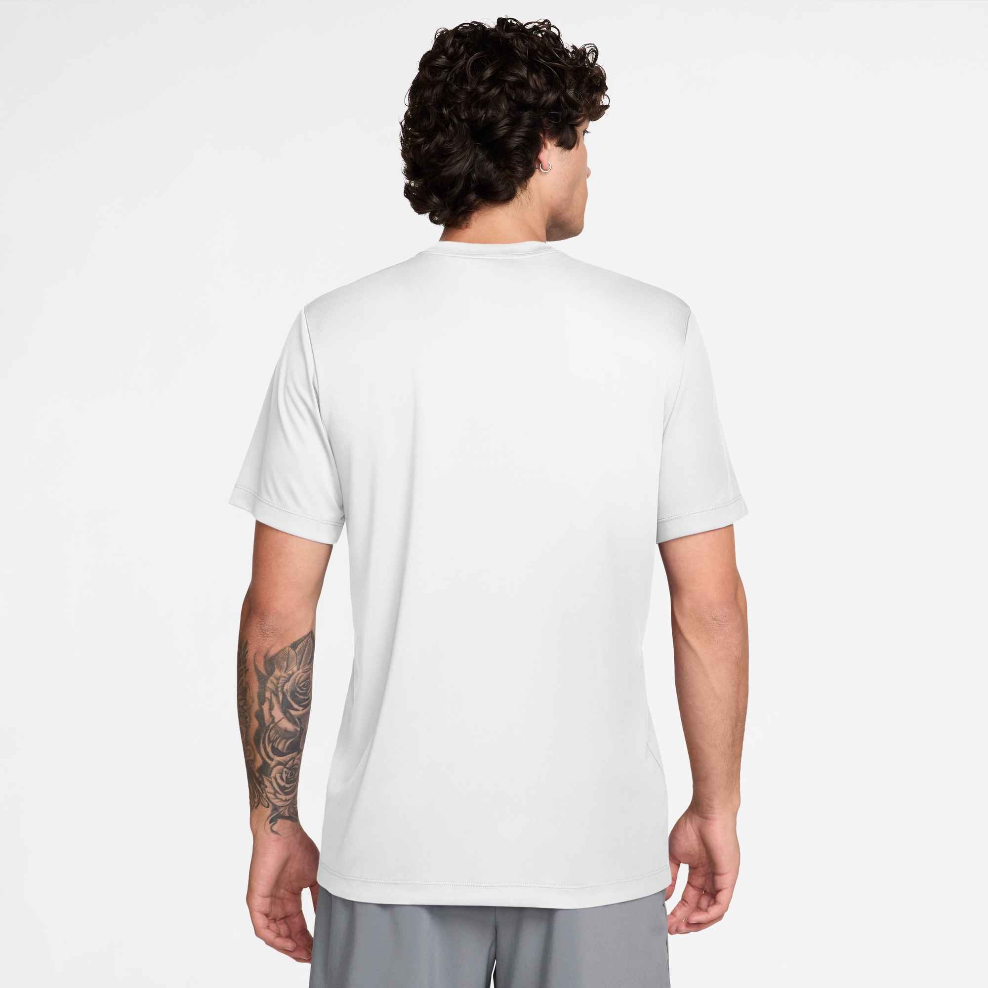 Nike T-Shirt "M NK DF TEE STD FLEX" sportlicher Schnitt, für Sportmode und günstig online kaufen