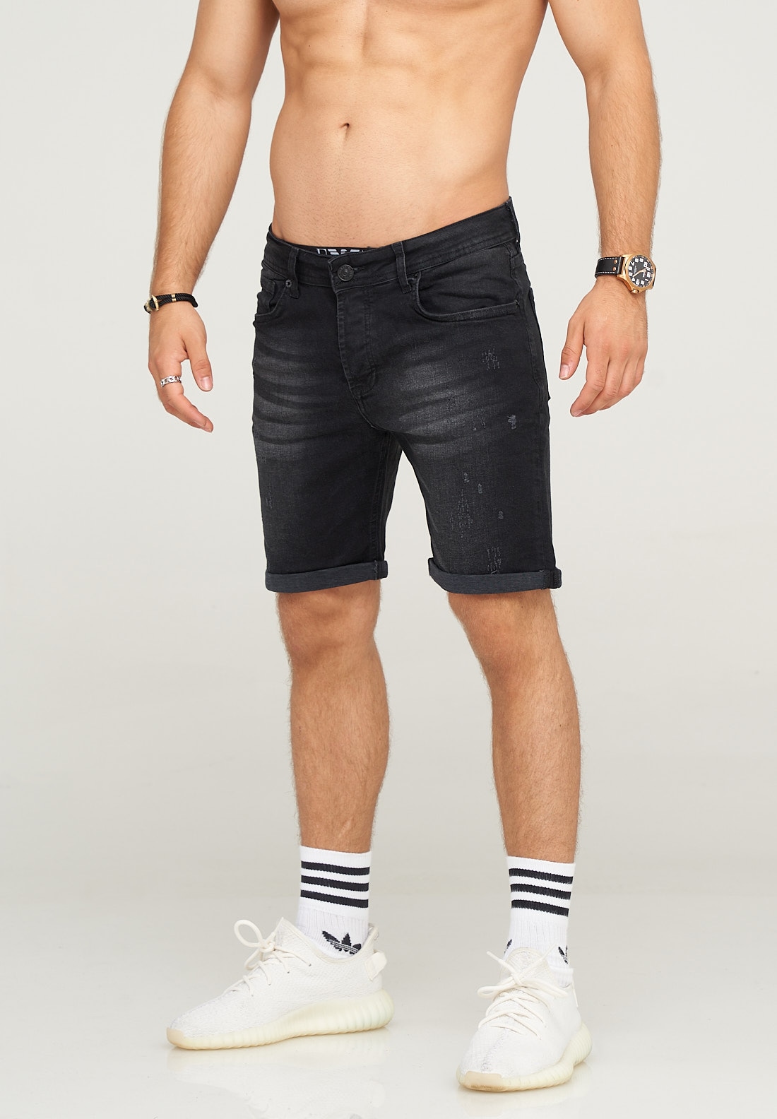 behype Shorts "MALAY", im klassischen 5-Pocket-Stil