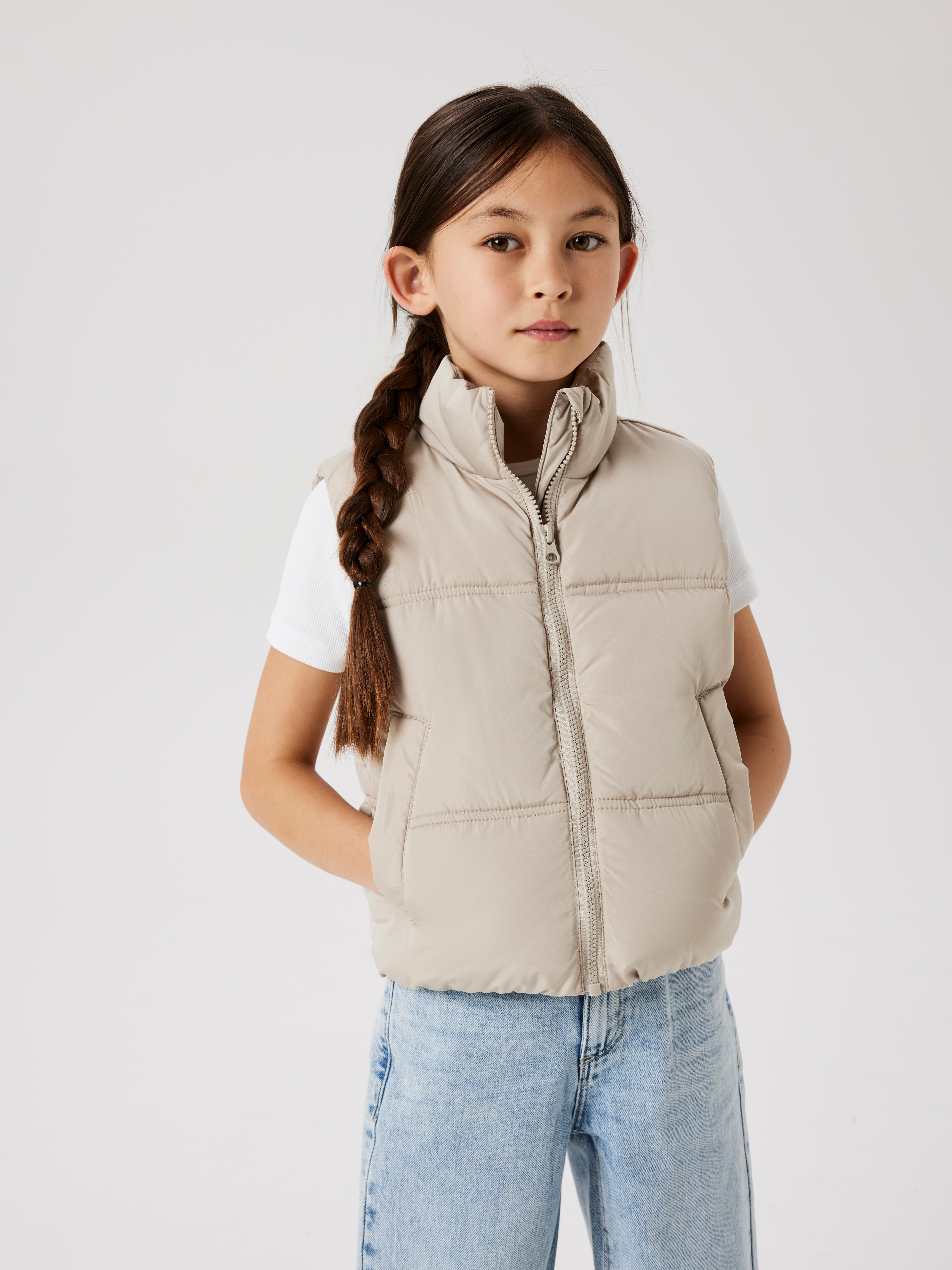 Name It Steppweste "NKFMAKET für Mädchen mit Stehkragen und leichter Füllung" regular fit, Steppware, unifarben, Stehkragen