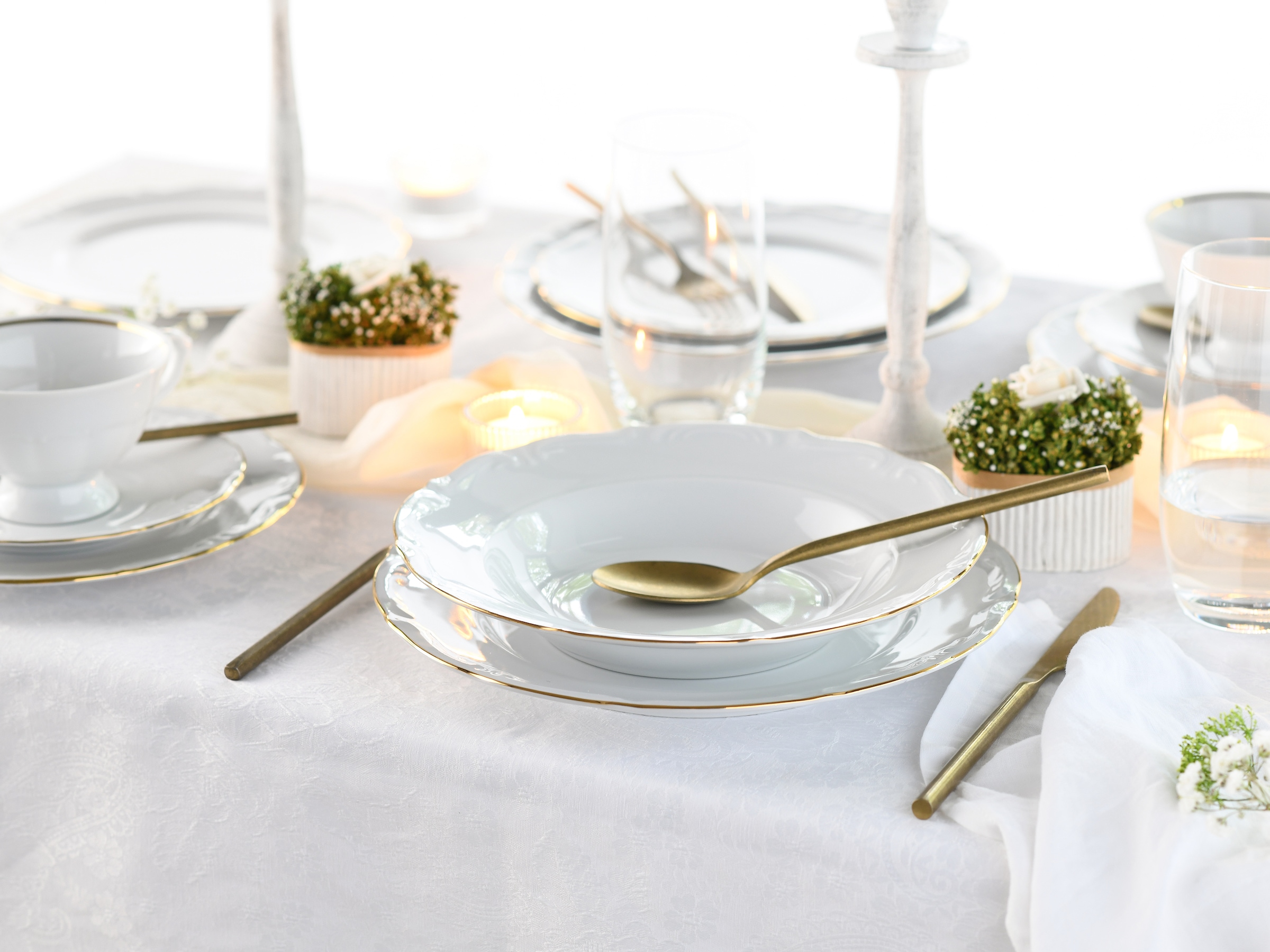 CreaTable Kombiservice »Maria Theresia, Kombi-Service 30-tlg«, (Set, 30 tlg.), Traditionelle Porzellanform