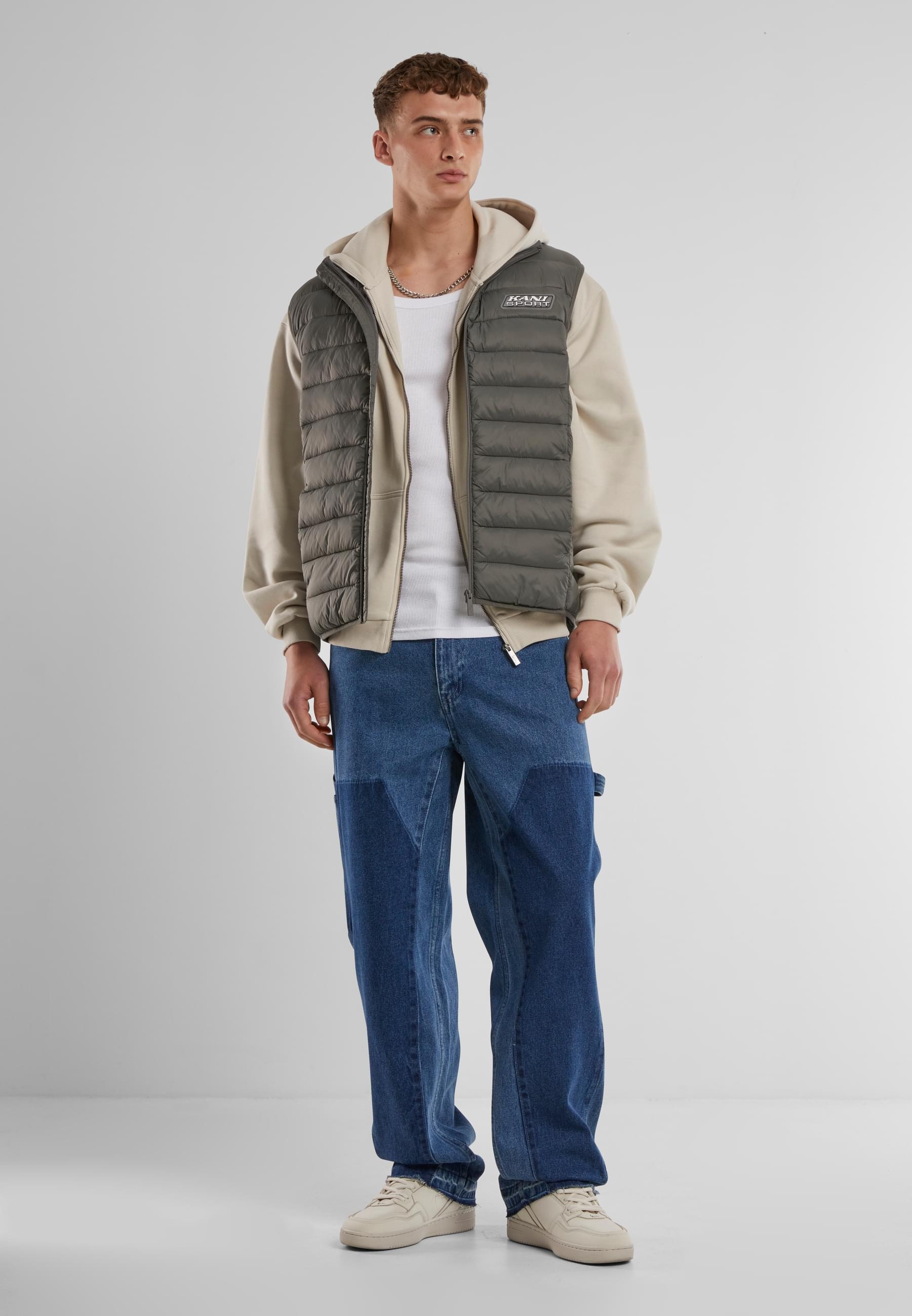 Karl Kani Steppweste »Karl Kani Karl Kani Sport Patch Light Puffer Vest«, (1 tlg.)