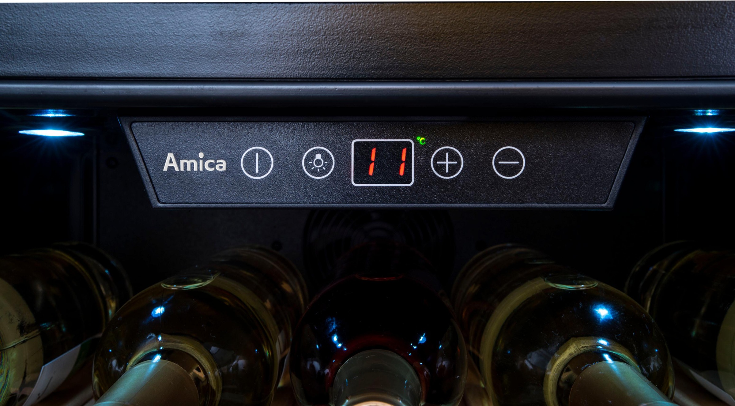 Amica Einbauweinkühlschrank »WK 341 210 S«, für 40 St. Standardflaschen á 075l, LED-Beleuchtung