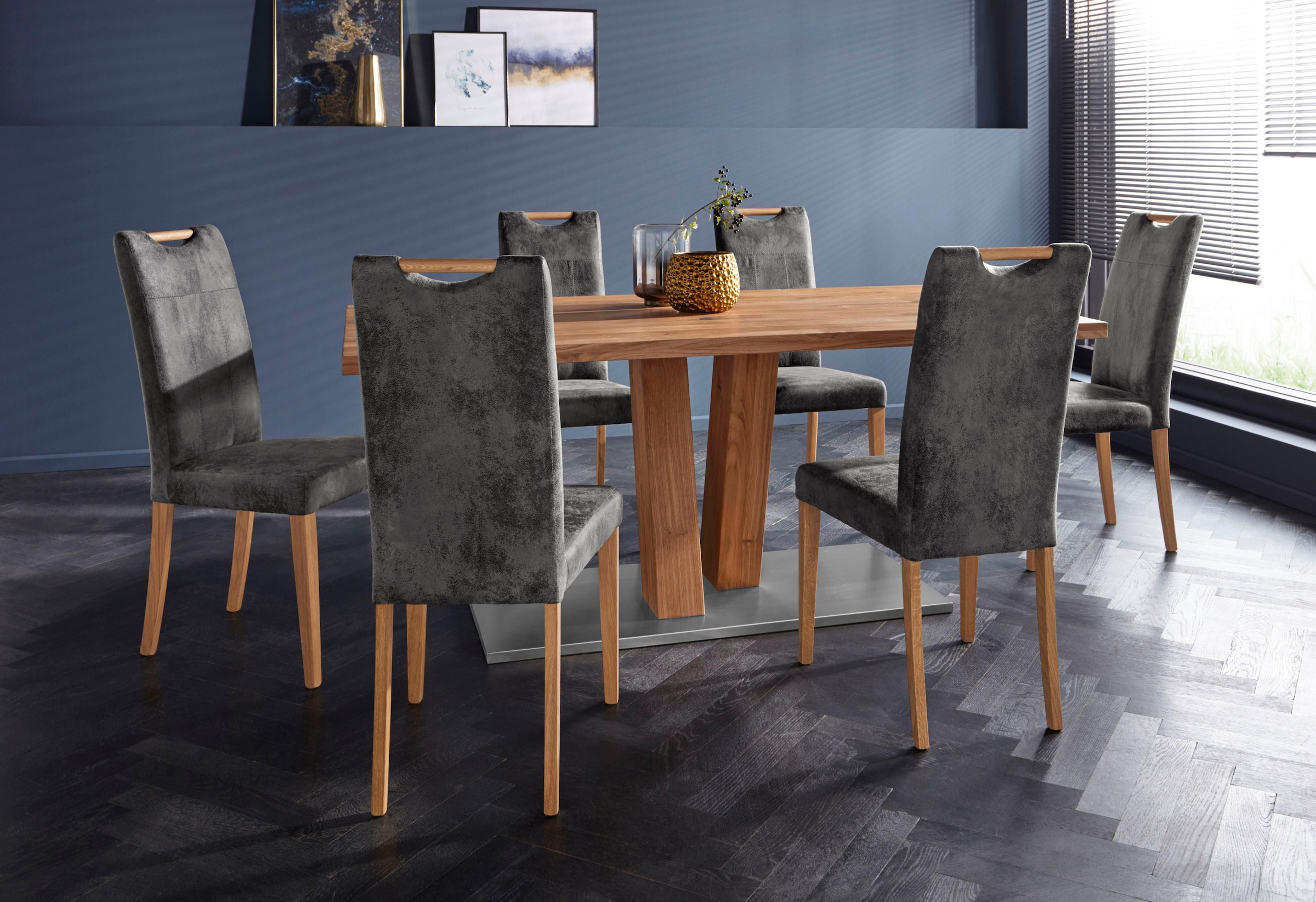 Home affaire Esszimmerstuhl »Roberta Polsterstuhl, Gestell Eiche massiv«, (Set), 2 St., Luxus-Microfaser Vintageoptik, Bezug aus strapazierfähiger Microfaser