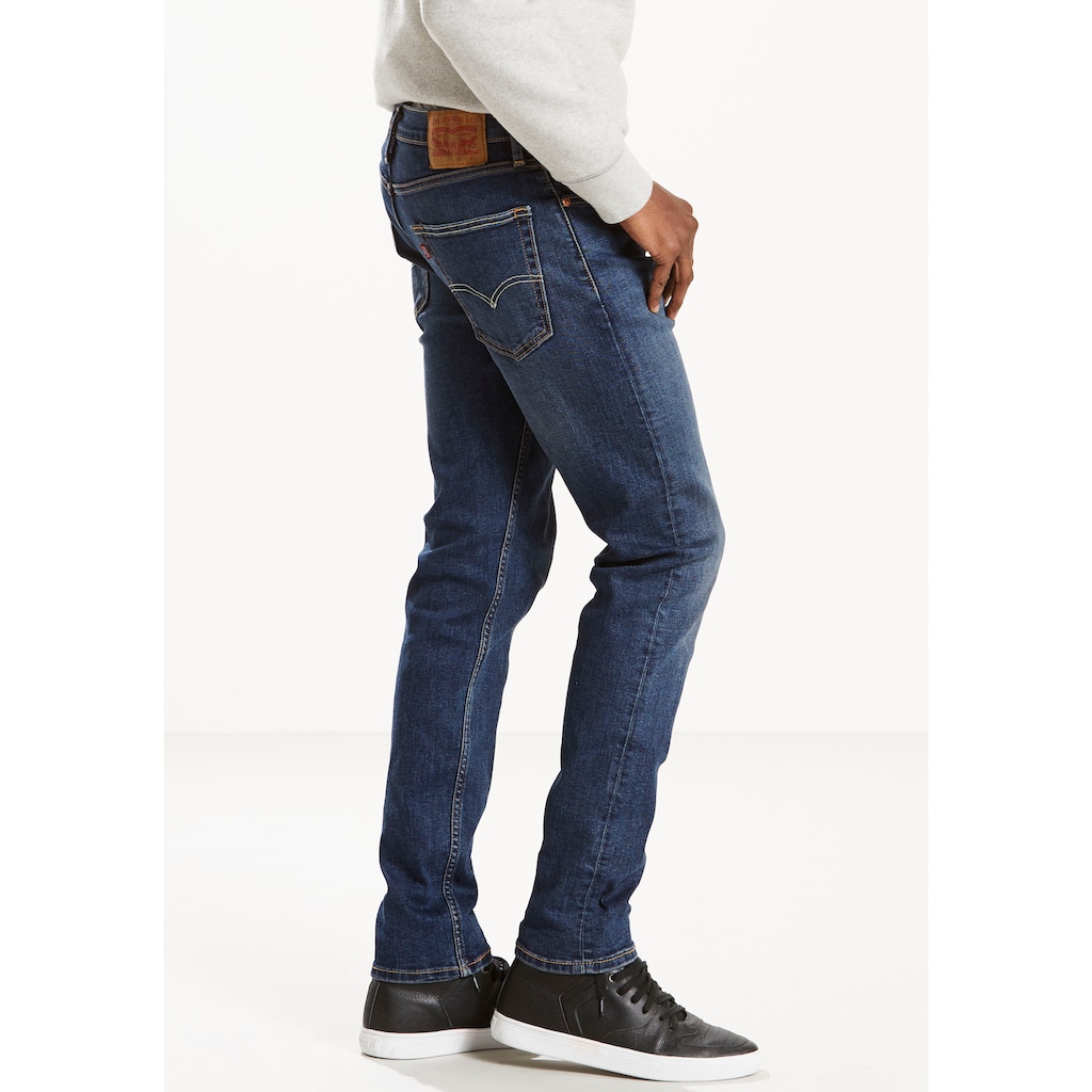 Levi's® Tapered-fit-Jeans »502 TAPER«, in elegantem, modernem Stil