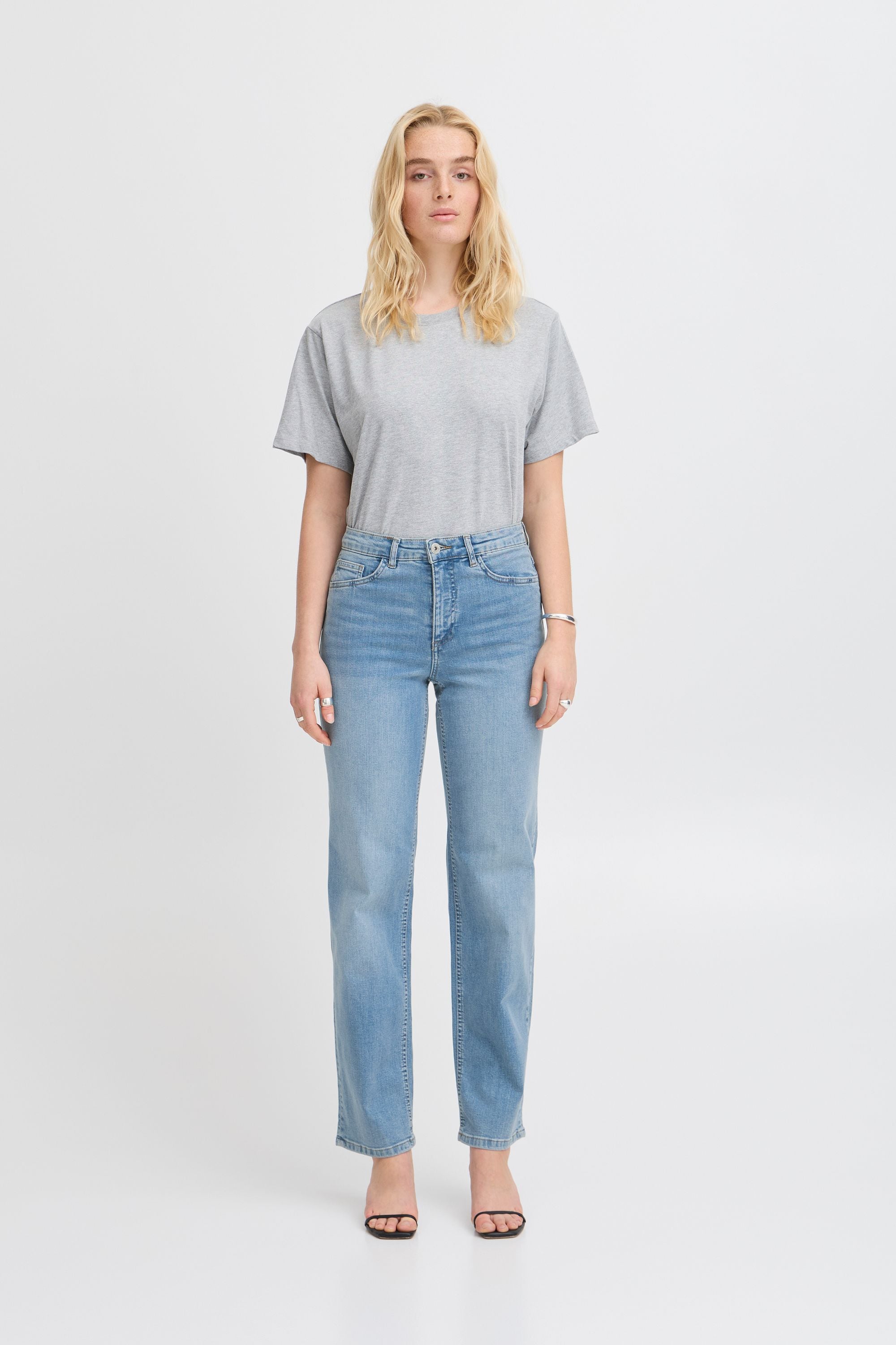 Ichi Bequeme Jeans »Bequeme Jeans IHTWIGGY STRAIGHT«