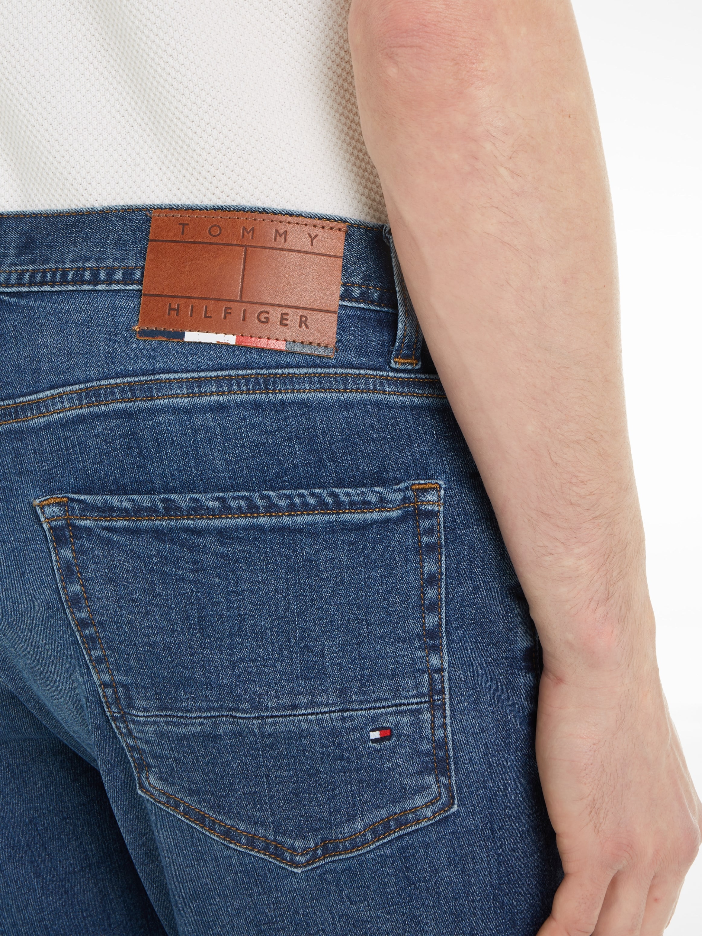 Tommy Hilfiger 5-Pocket-Jeans »TAPERED HOUSTON TH FLEX TUMON«