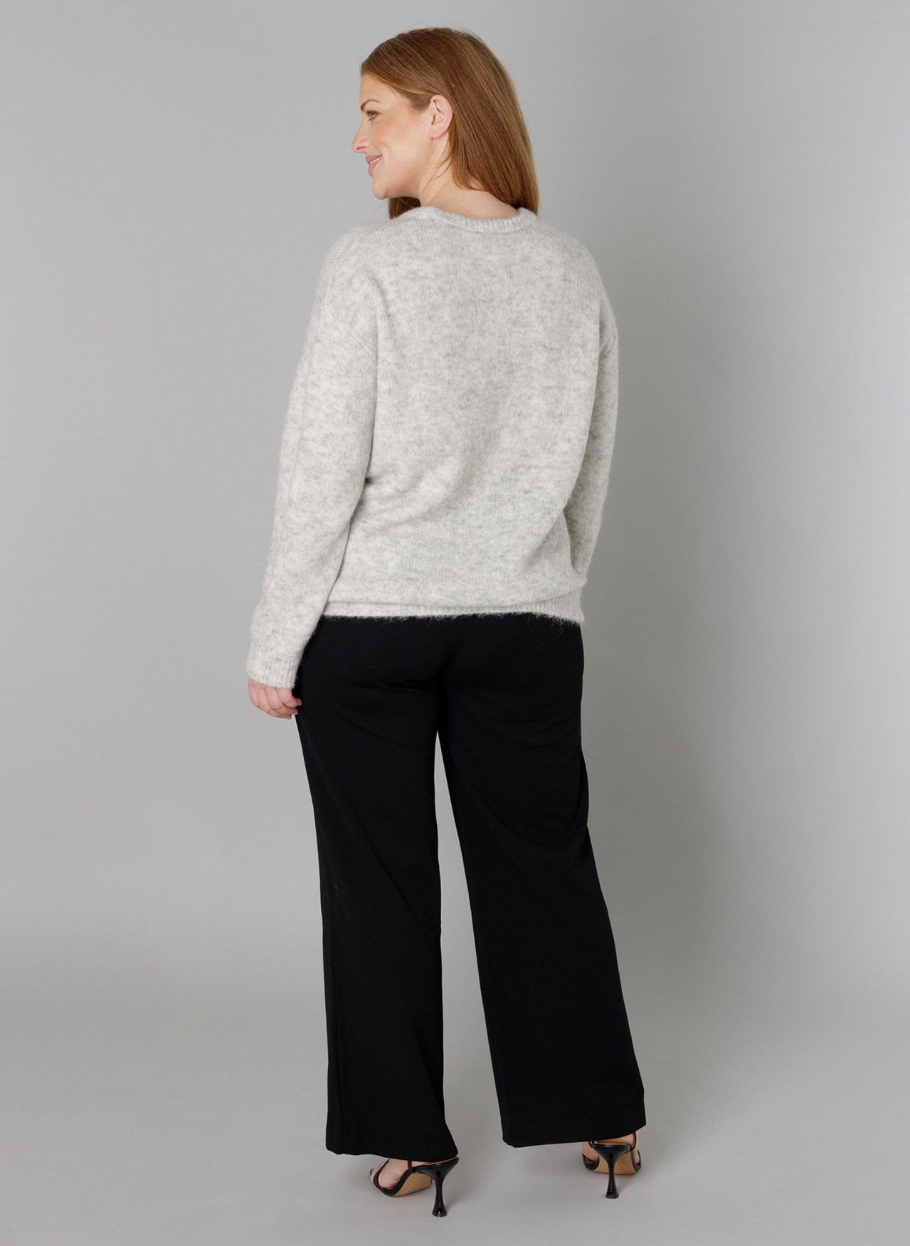 Base Level Curvy Strickpullover »Yanara«, mit Wolle und Elasthan