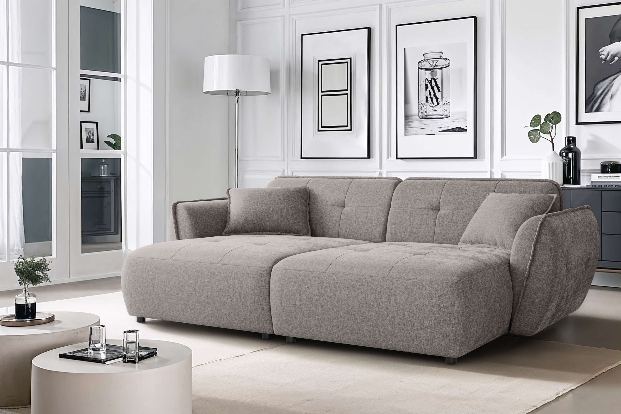 Home affaire Big-Sofa »MIRELDA Design-Sofa mit Steppungen, extra tief, Breite 251 cm« elegant und bequem, enthält 2 Zierkissen, belastbar bis 480kg