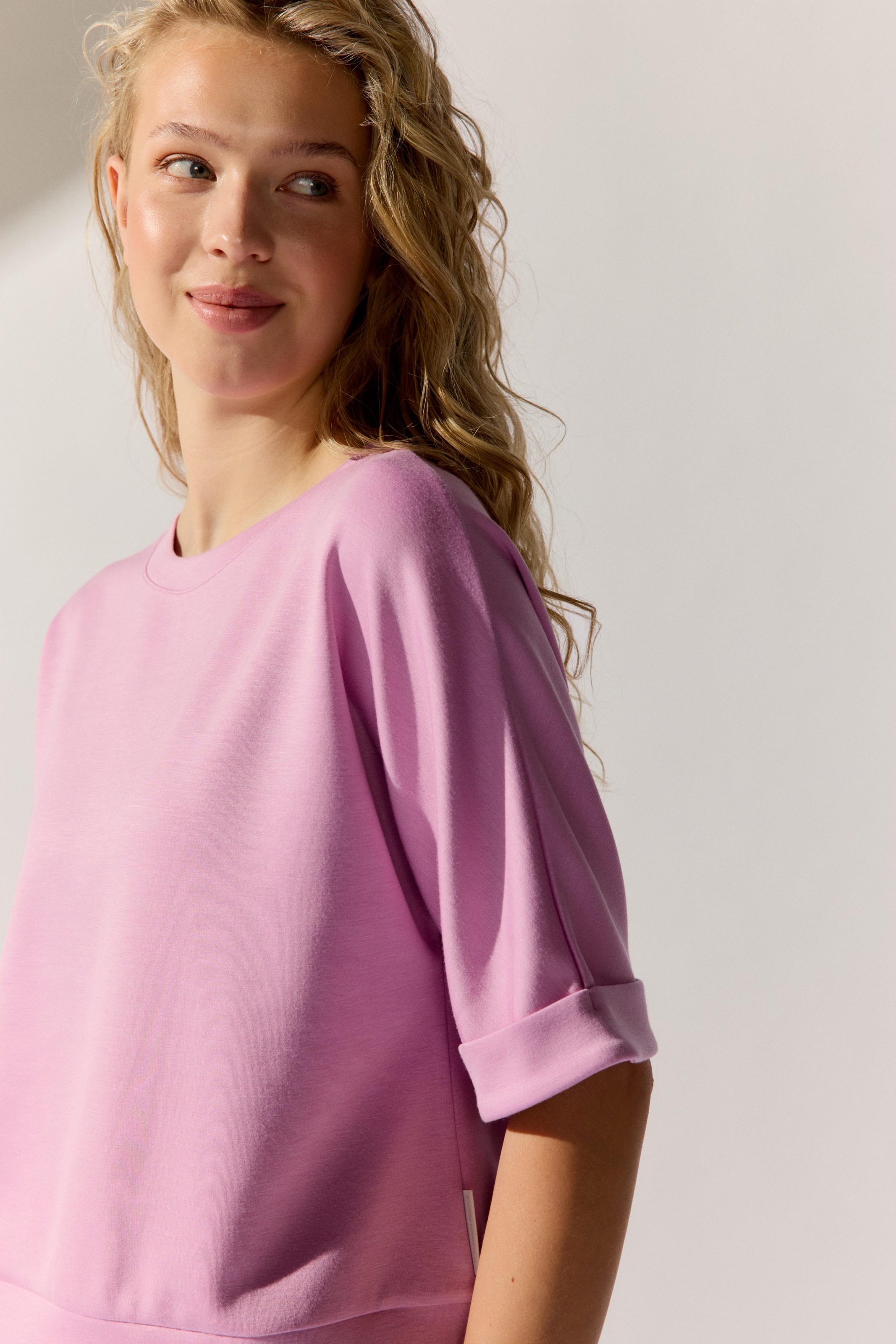 THE FASHION PEOPLE Rundhalsshirt
