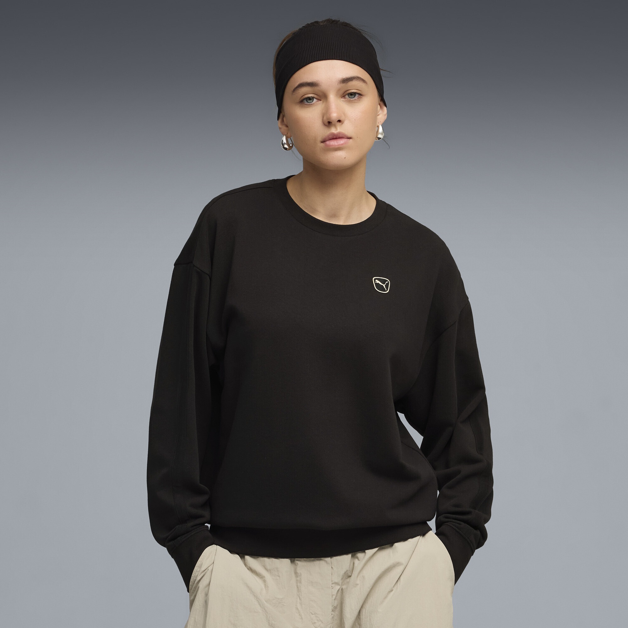 PUMA Sweatshirt "Essentials Elevated Sweatshirt mit Rundhalsausschnitt Dame günstig online kaufen