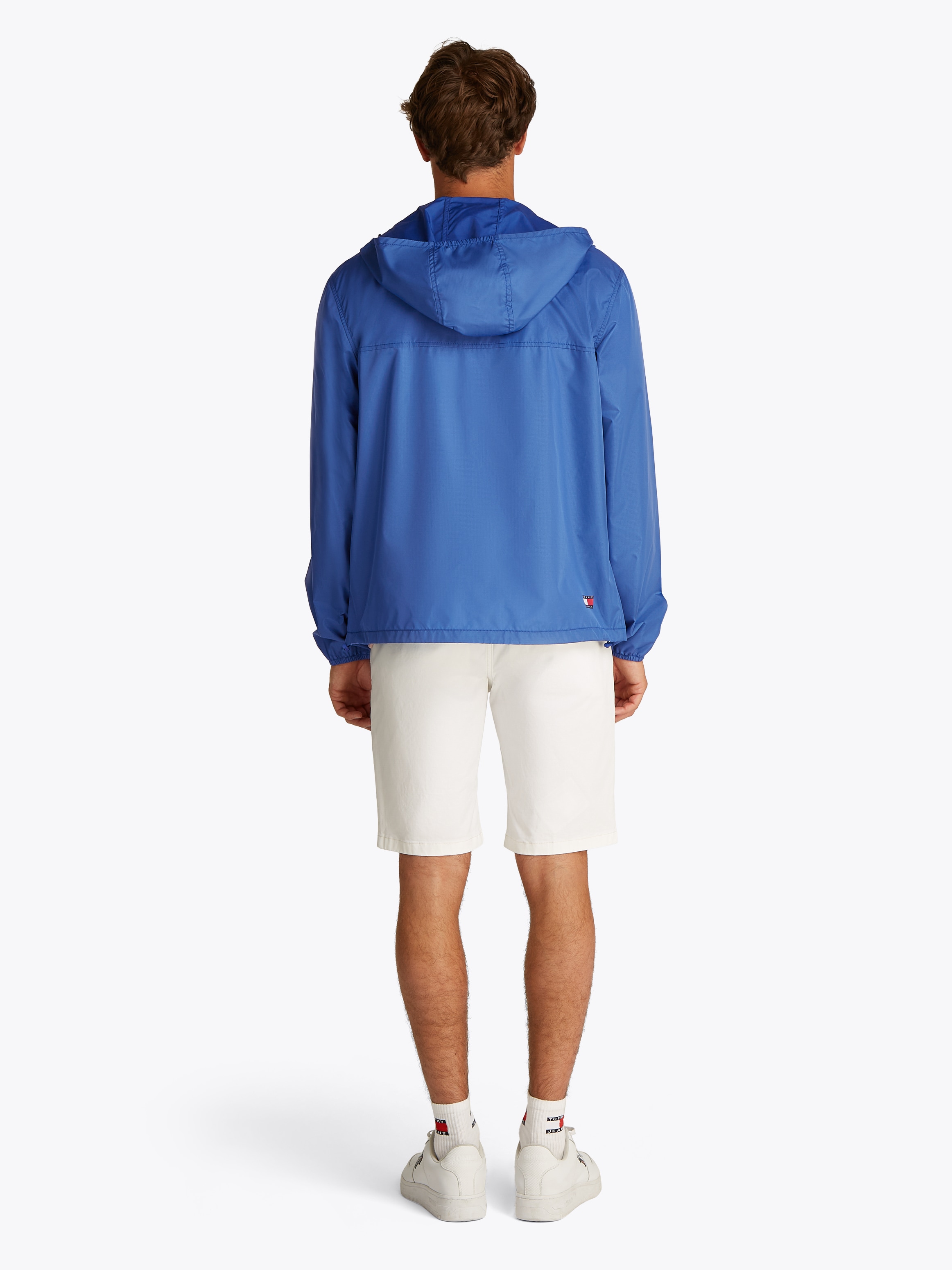 Tommy Jeans Outdoorjacke »TJM LW CHICAGO JACKET«, mit Kapuze, mit Logoprägung