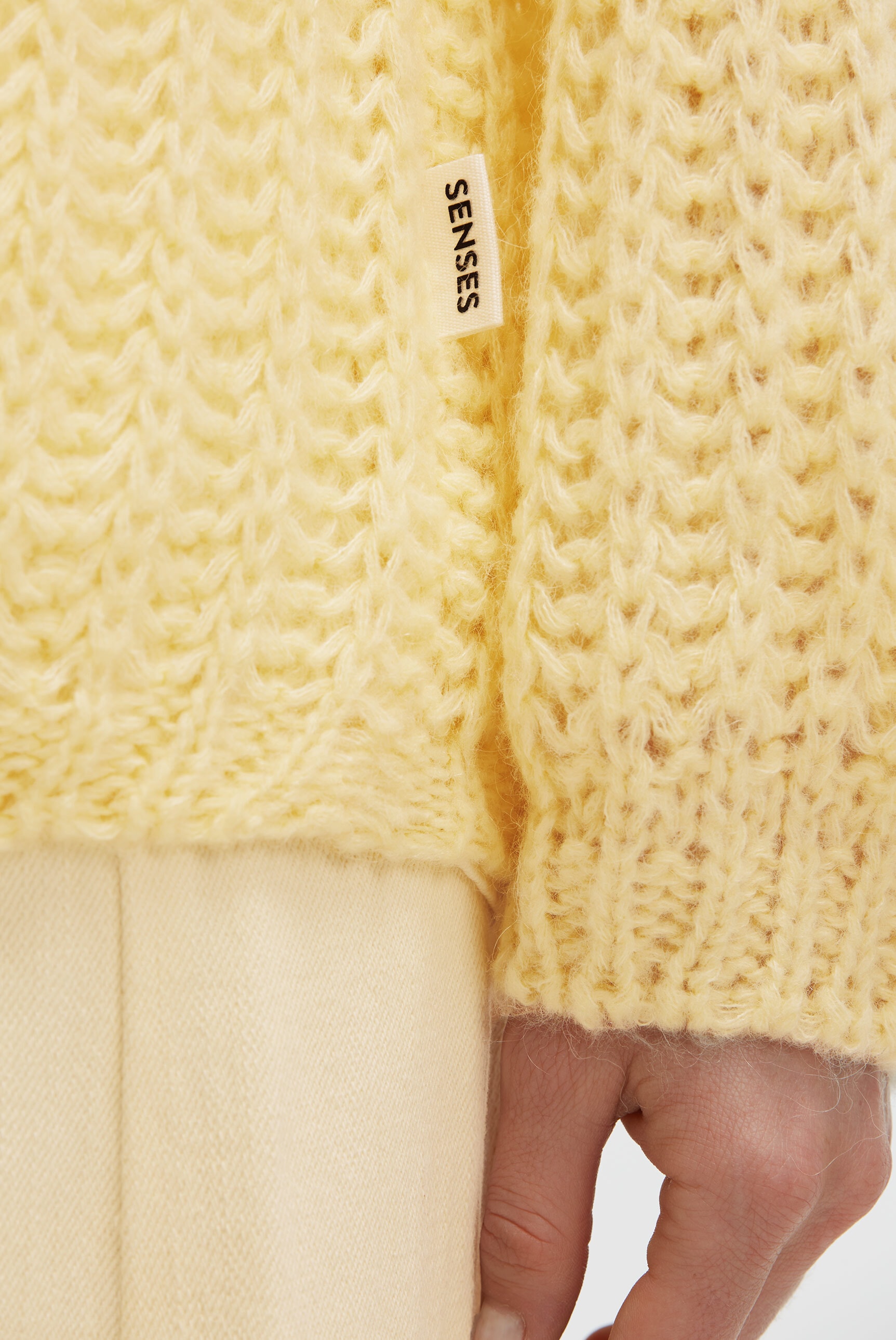 SENSES.THE LABEL Rundhalspullover mit weiten Ärmeln