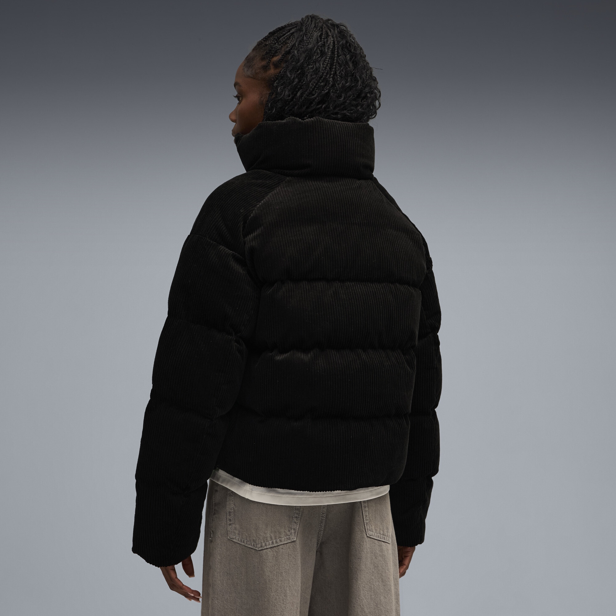 PUMA Winterjacke »Wardrobe Essentials Cord-Pufferjacke Damen«