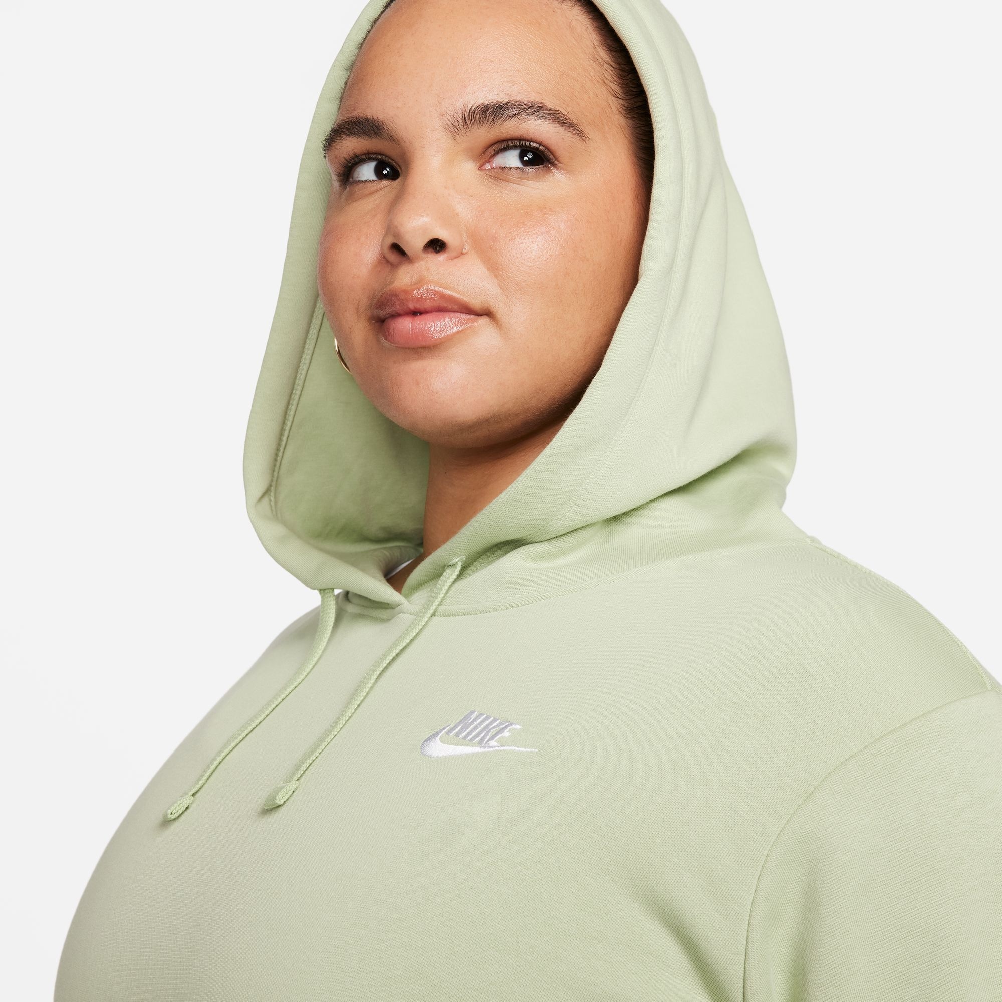 Nike Sportswear Kapuzensweatshirt »CLUB FLEECE WOMEN'S PULLOVER HOODIE (PLUS SIZE)«