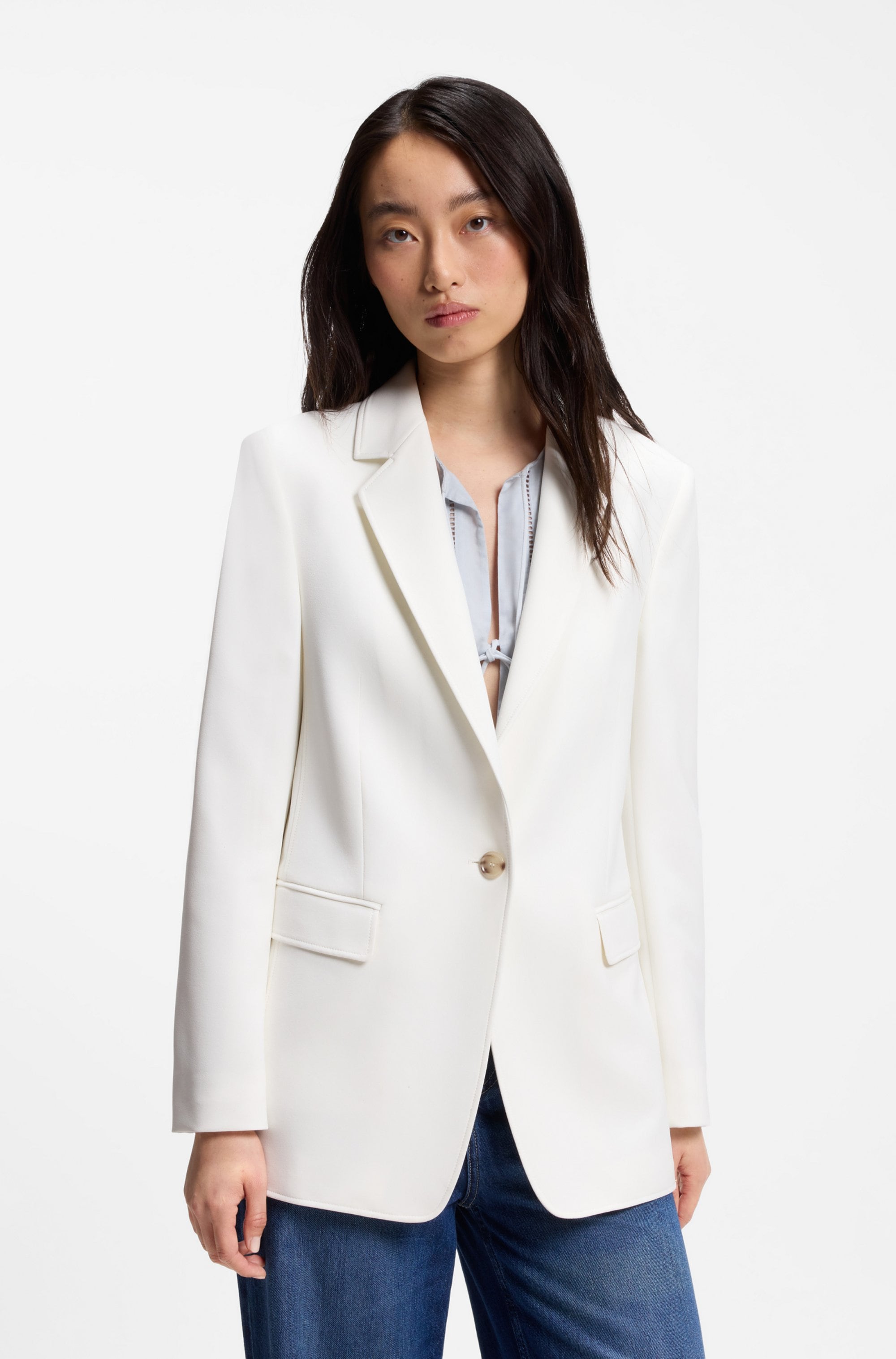 BOSS ORANGE Kurzblazer "Jabla Premium Damenmode" aus knitterarmem Krepp günstig online kaufen