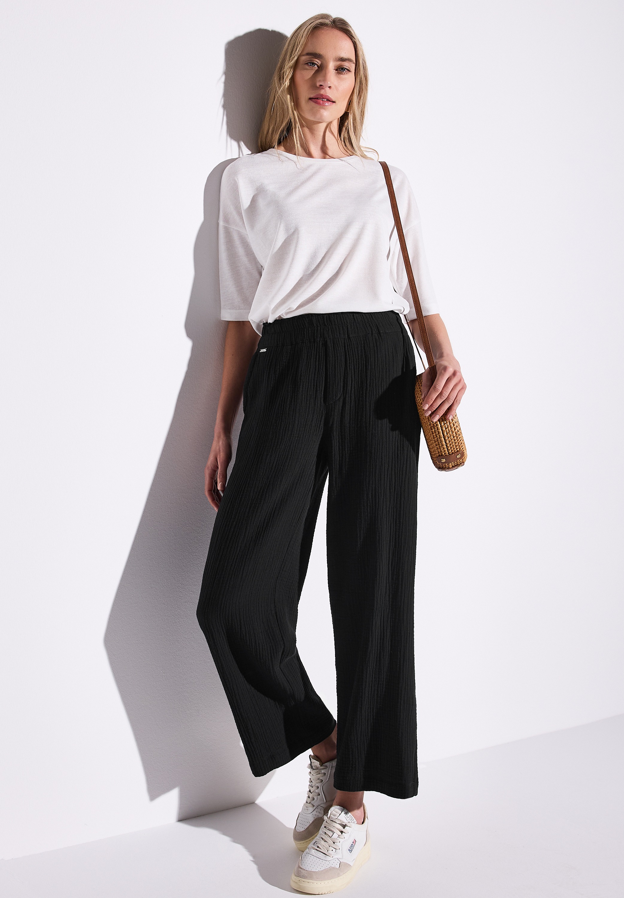 STREET ONE Stoffhose, Sommerhose in Struktur-Optik