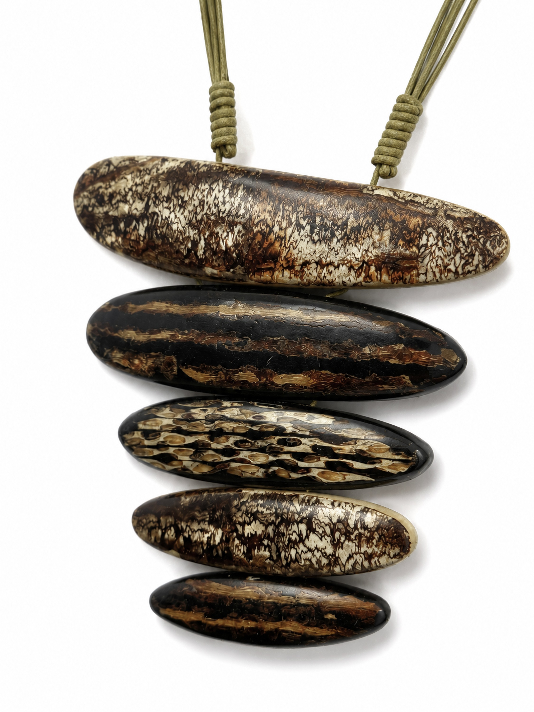 COLLEZIONE ALESSANDRO Lange Kette »Savanna« mit großem Holzanhänger