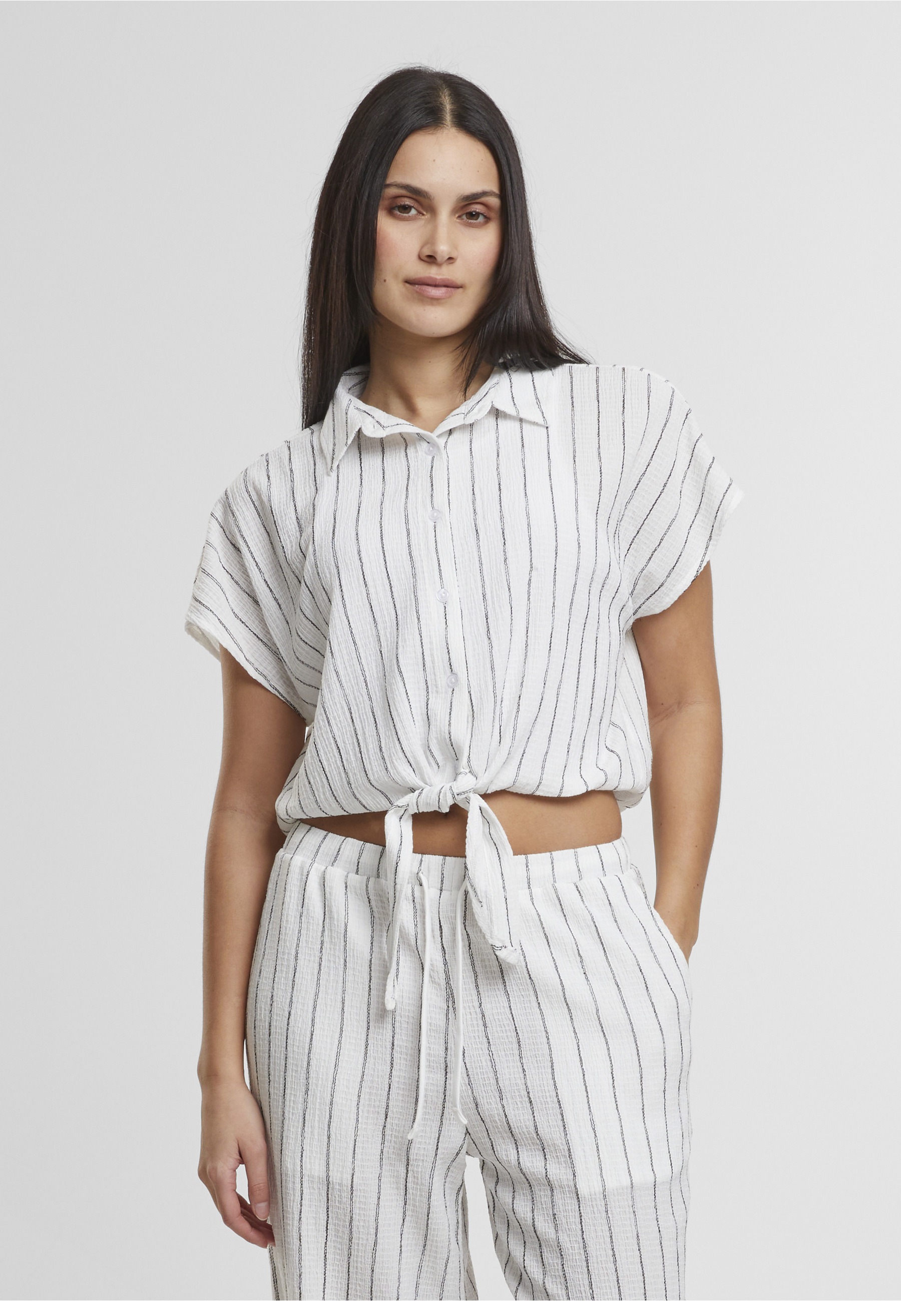 URBAN CLASSICS Klassische Bluse »Urban Classics Ladies Structured Striped Tied Blouse«