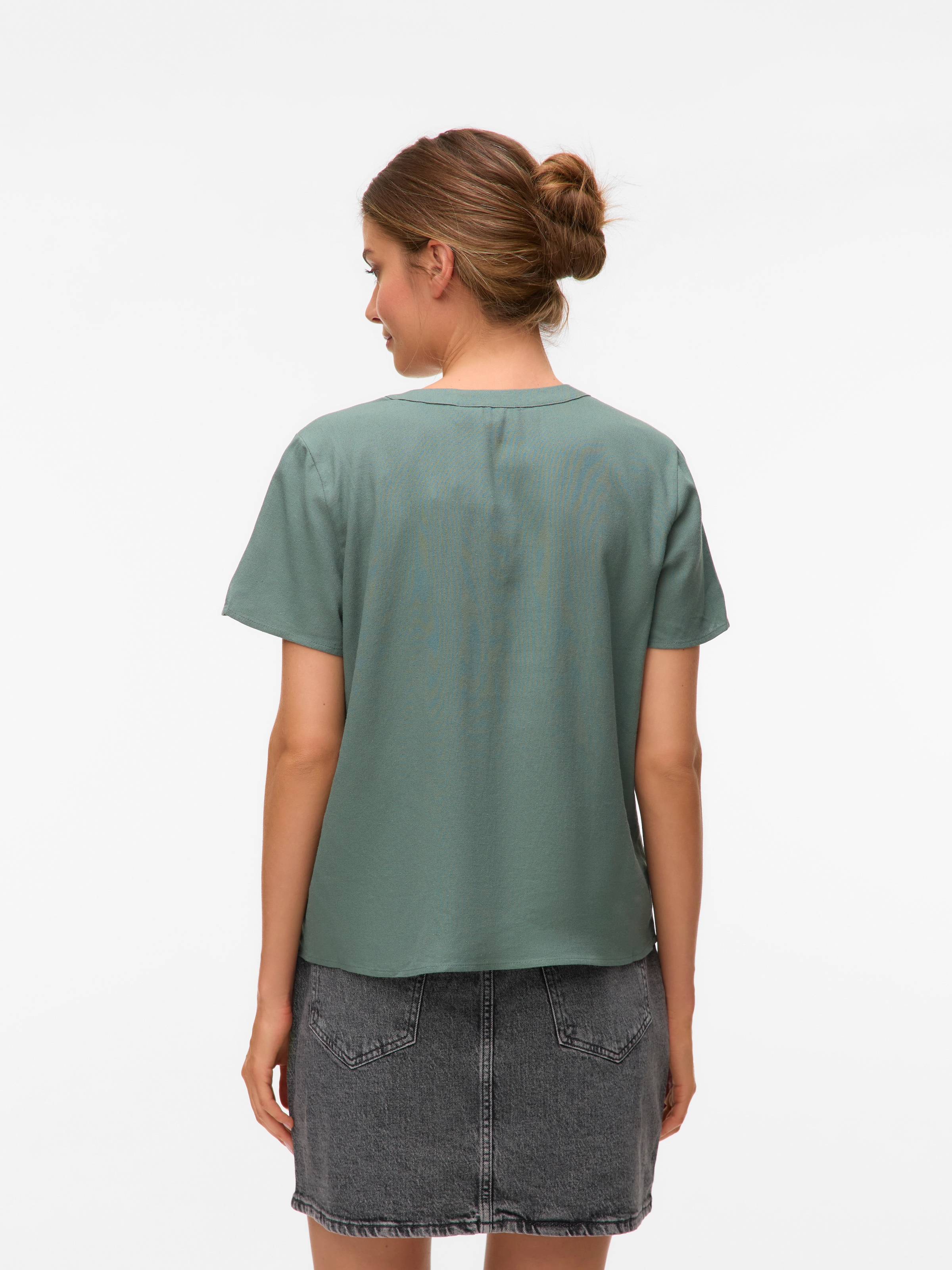 Vero Moda Blusenshirt »VMMYMILO SS V-NECK TOP WVN GA«, mit Leinen