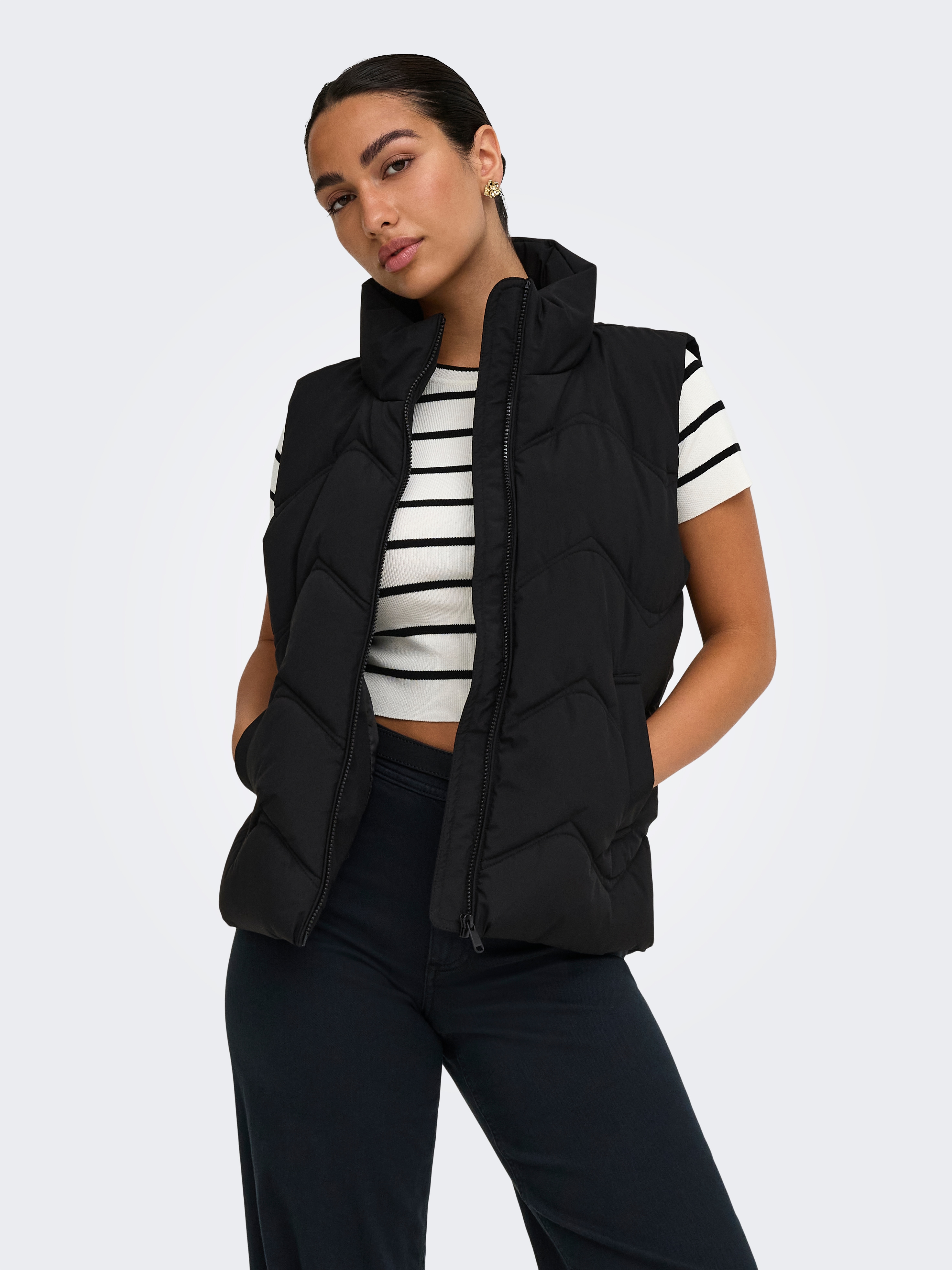 JDY Steppweste "JDYPOWER SHORT WAISTCOAT OTW HAB" Kunstfaser