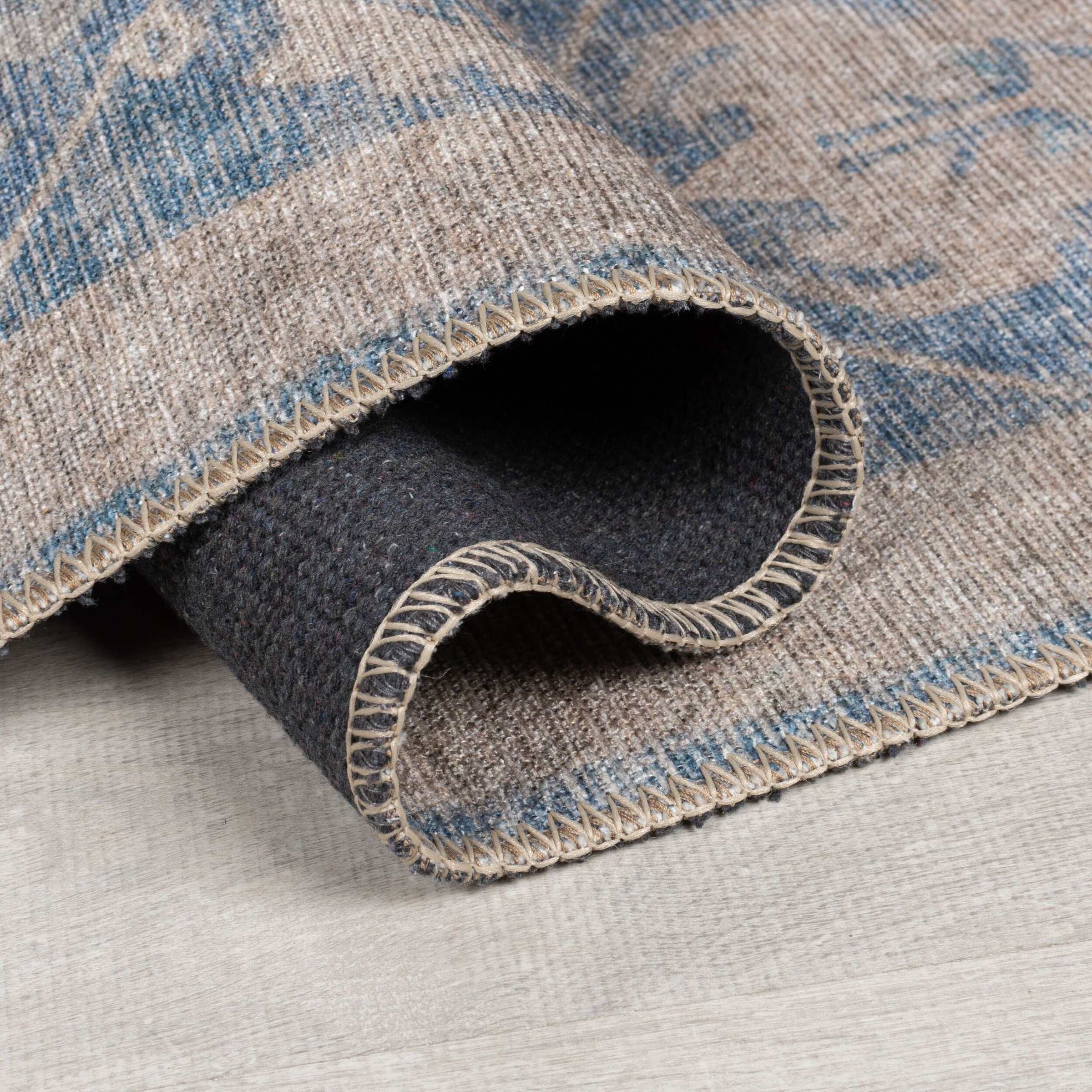 FLAIR RUGS Teppich »Orelia«, rechteckig, 4 mm Höhe, Waschbarer Traditioneller Teppich