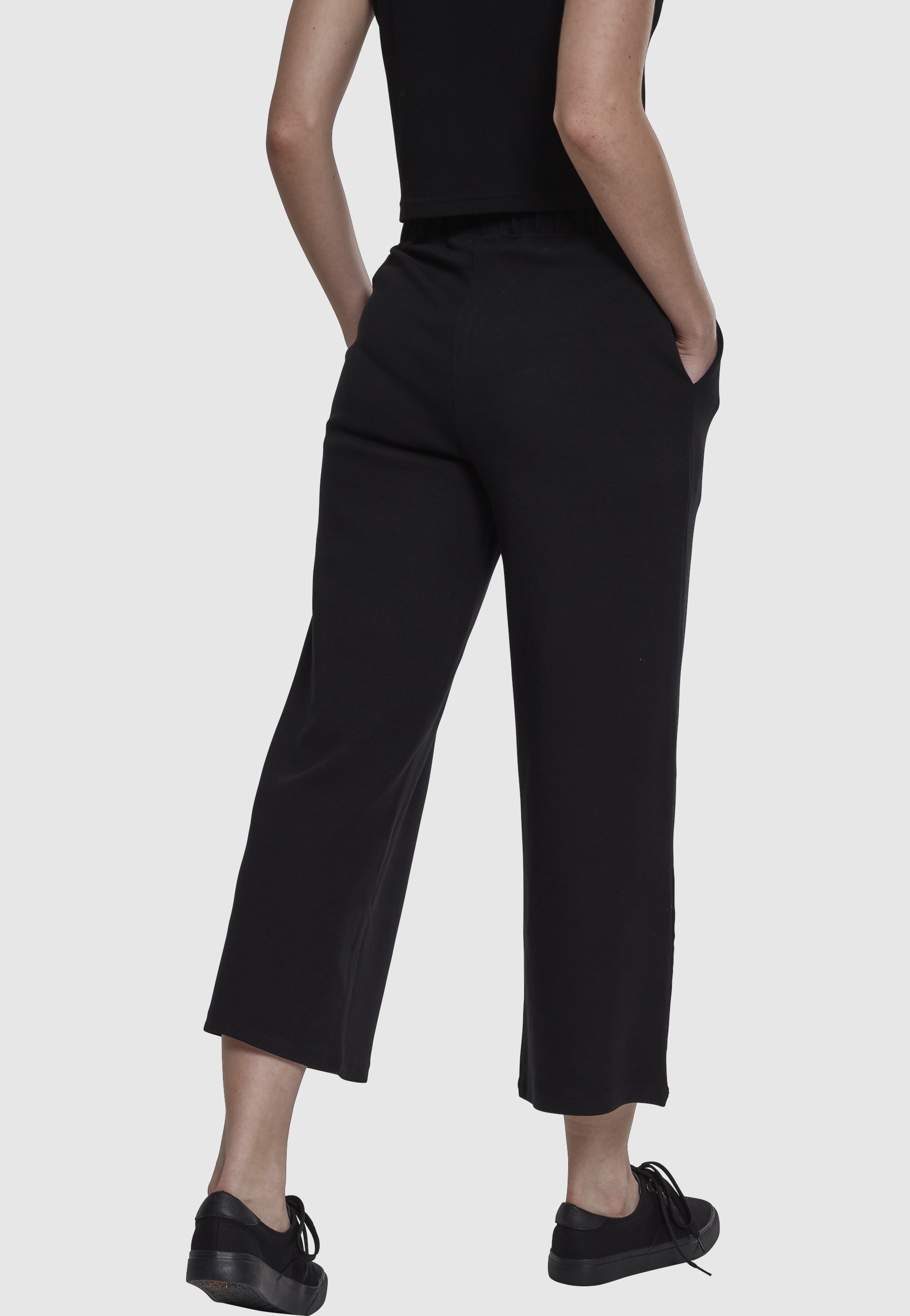 URBAN CLASSICS Bequeme Jeans »Urban Classics Damen Ladies Culotte« 1 Stk.