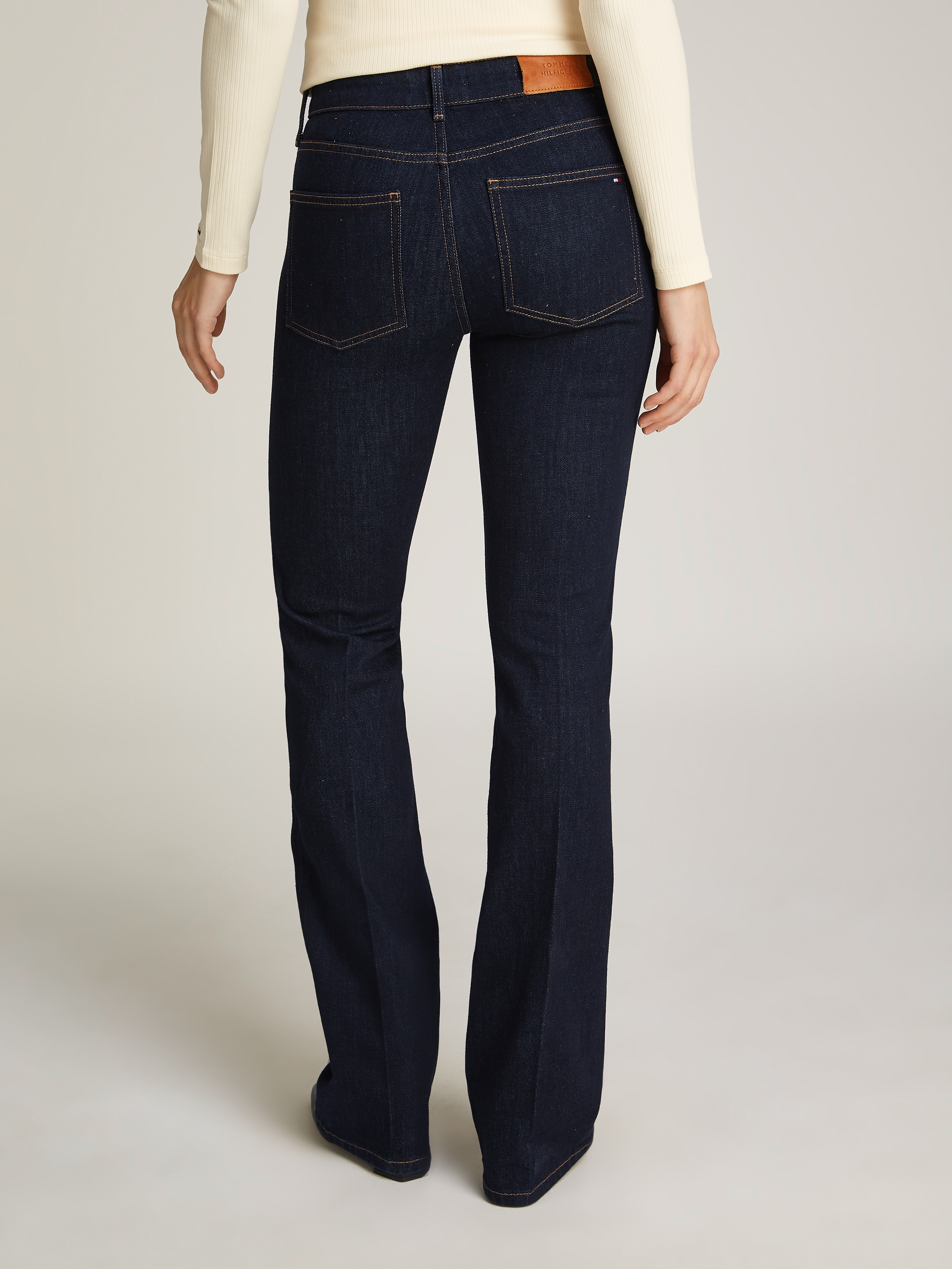 Tommy Hilfiger Bootcut-Jeans "Bootcut Regular Waist", mittlere normale Leib günstig online kaufen