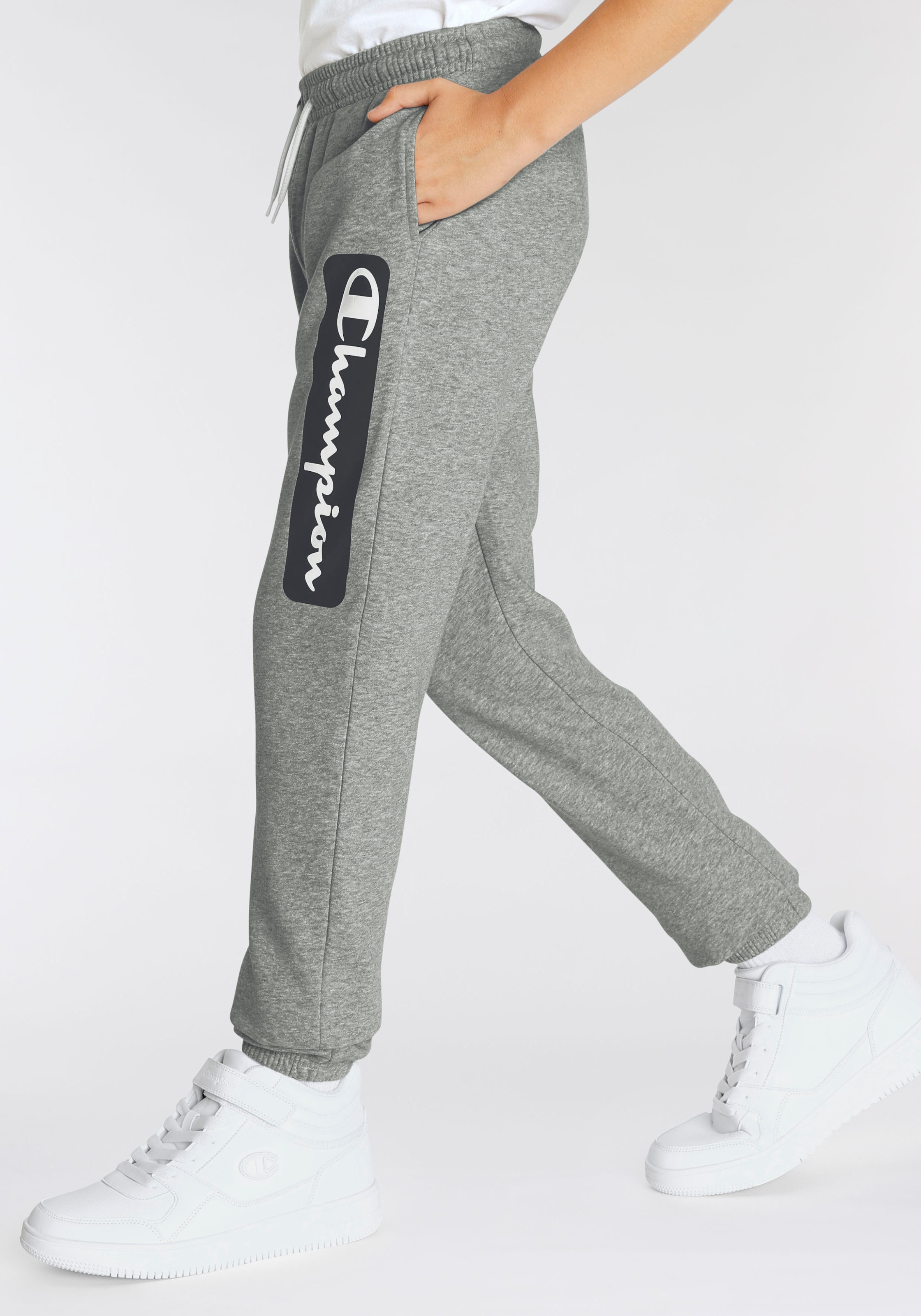 Champion Jogginghose »Graphic Shop Elastic Cuff Pants - für Kinder« auf  Raten | BAUR