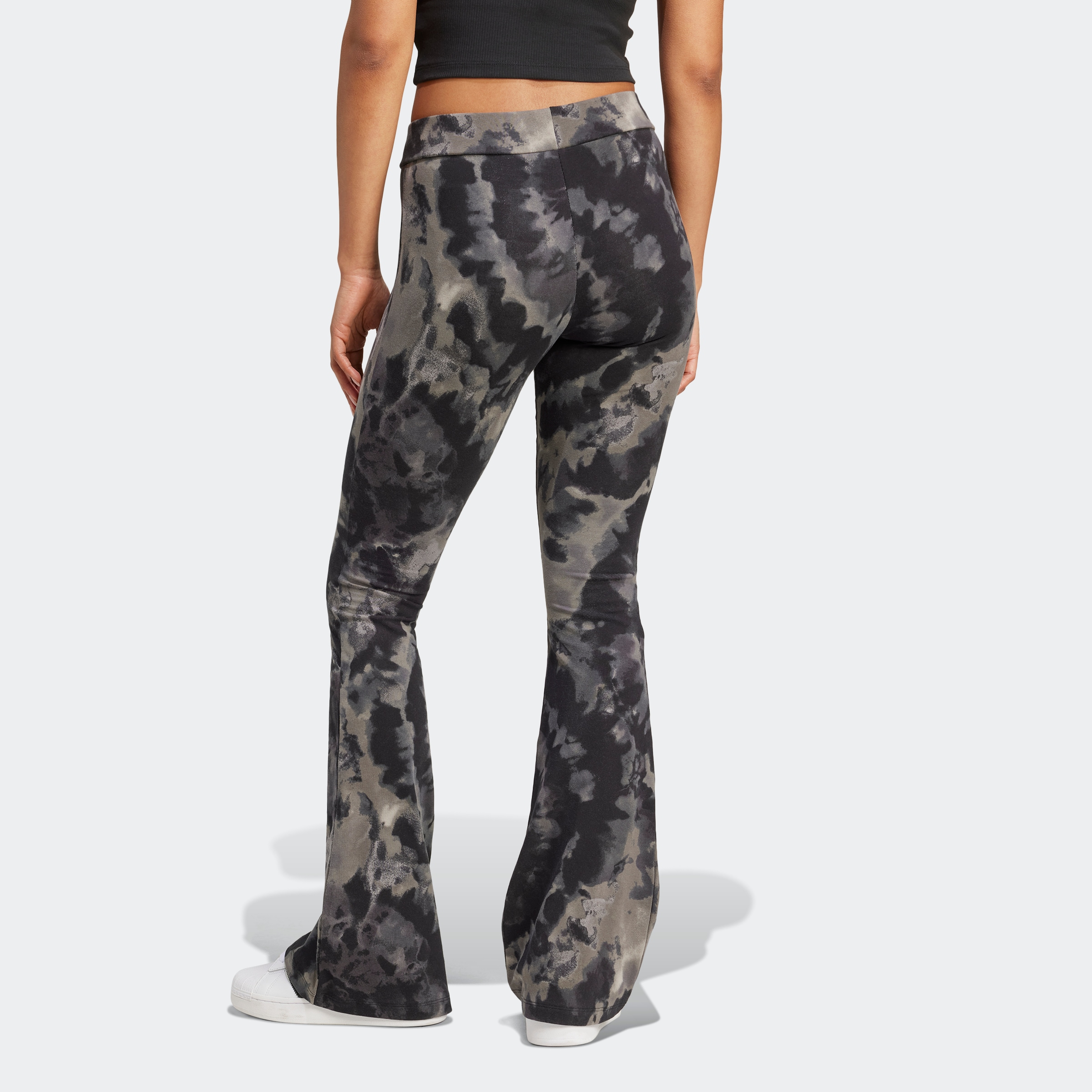 adidas Originals Leggings »TD FLARED PANT«, (1 tlg.)