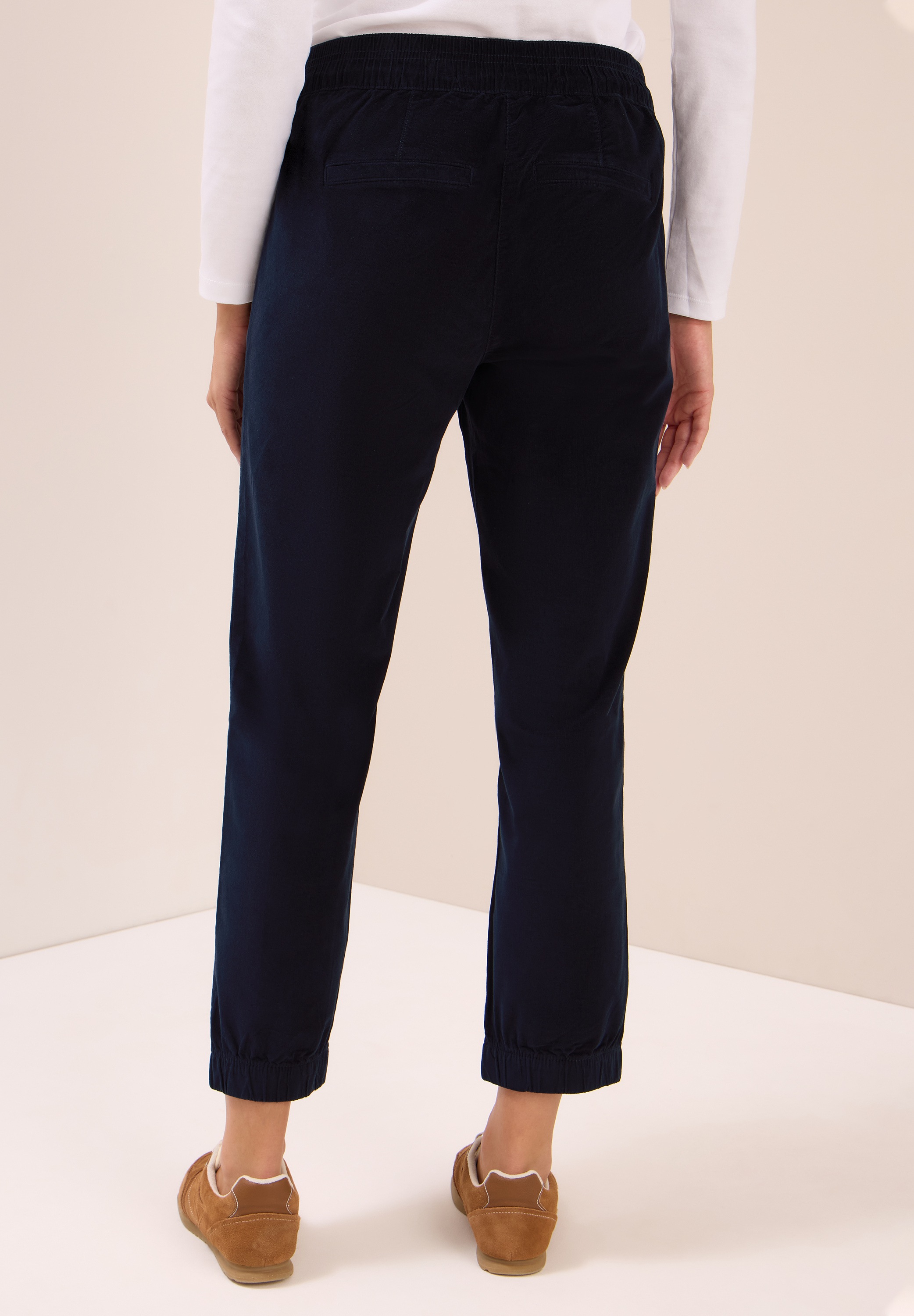 Cecil Cordhose  Middle Waist