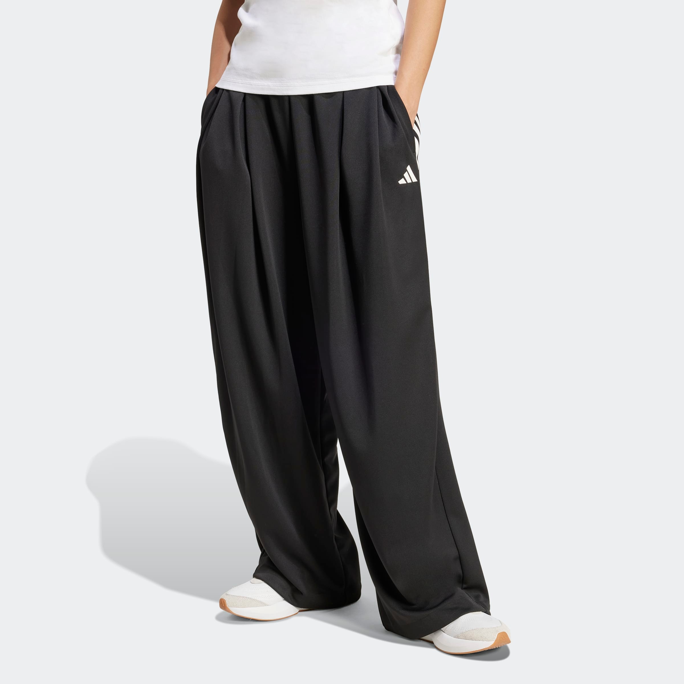 adidas Sportswear Sporthose »W TIRO OH PT«