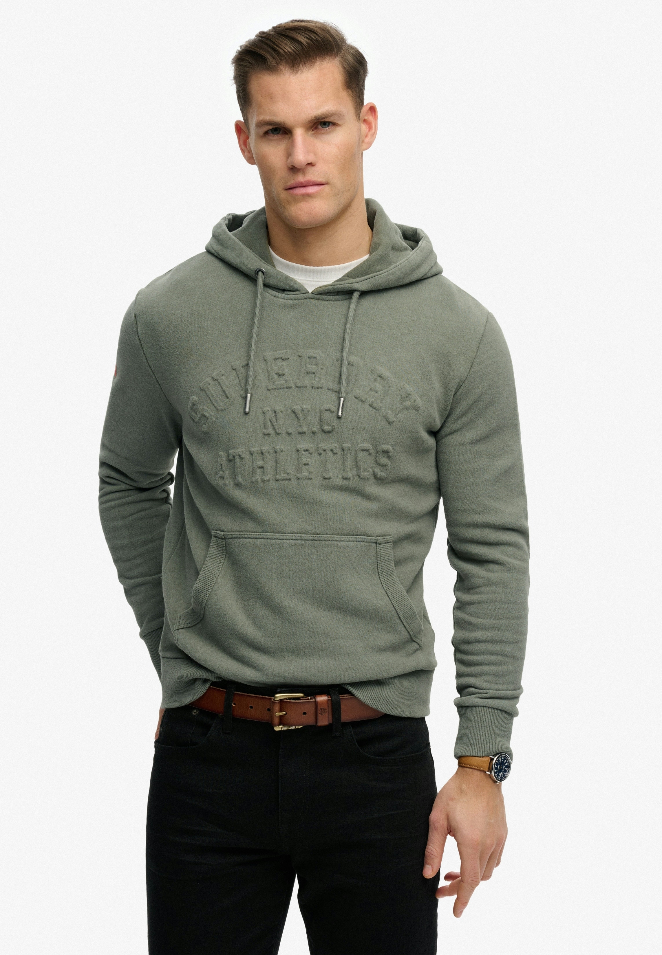Superdry Kapuzensweatshirt "ATHLETIC EMBOSS RELAXED HOOD", aus Baumwolle und angerauter Sweatware, Relaxed Fit