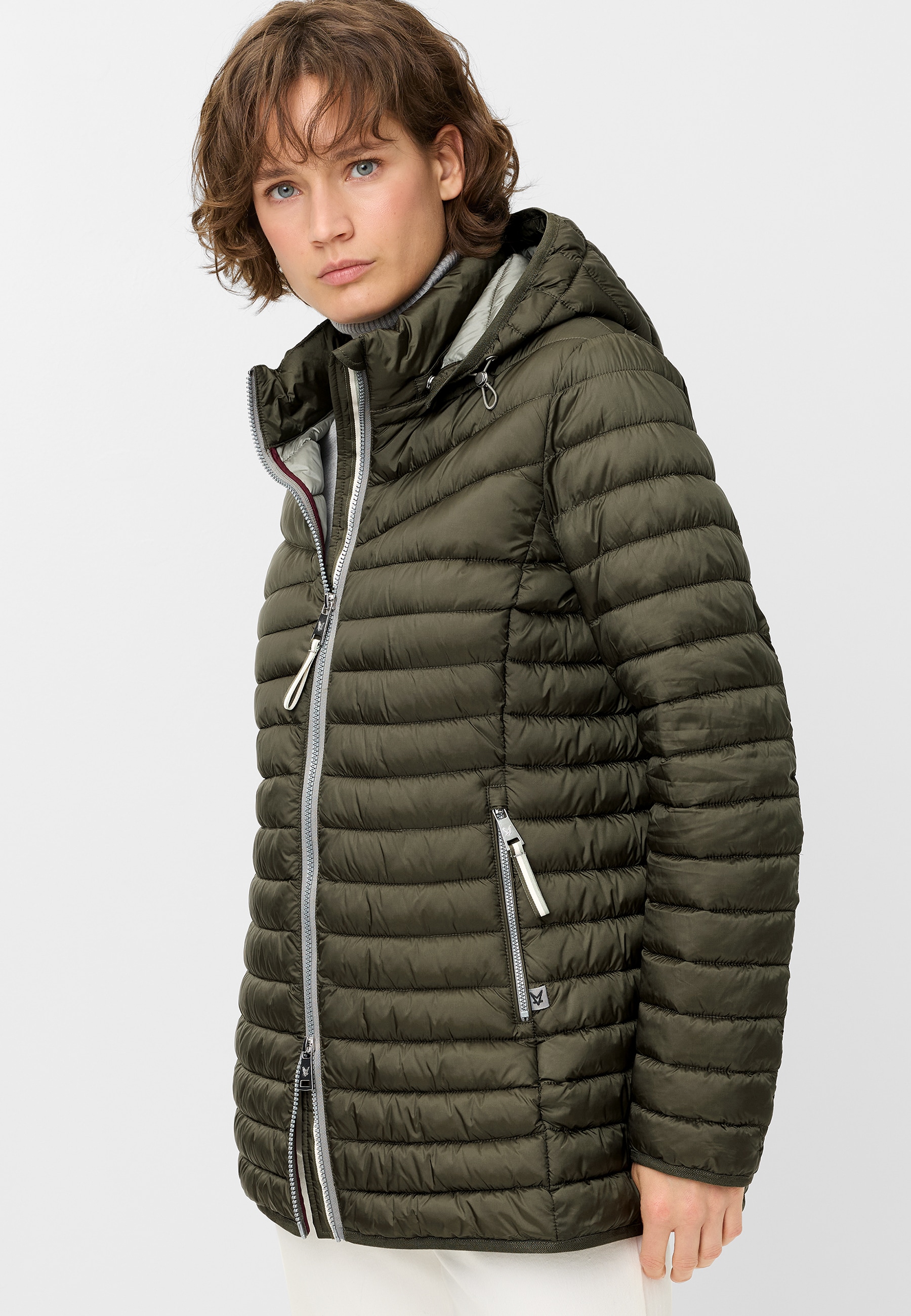 Fuchs Schmitt Steppjacke mit Kapuze annehmbare Kapuze, leicht tailliert, 2-Wege-Reißverschluss