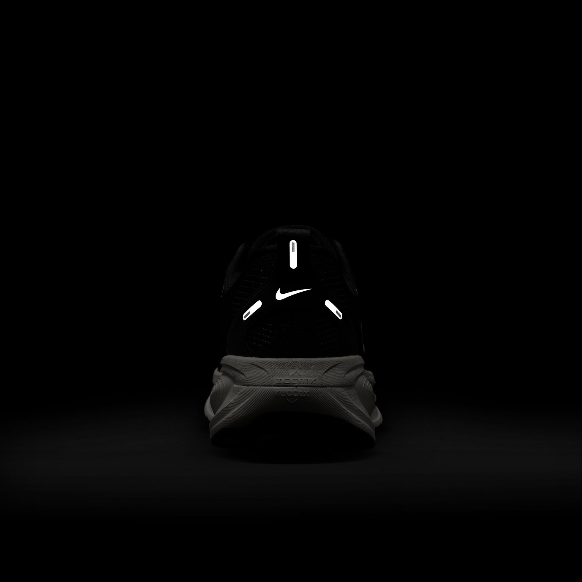 Nike Laufschuh »Nike Vomero 18«  komfortables Laufgefühl durch maximale Dämpfung