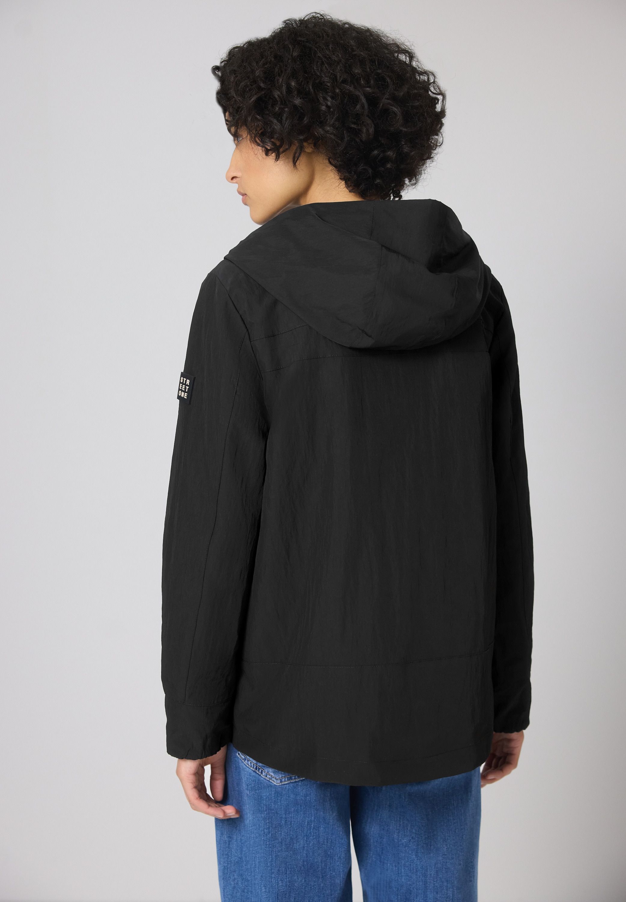STREET ONE Windbreaker mit Kapuze mit Kapuze mit Tunnelzugband
