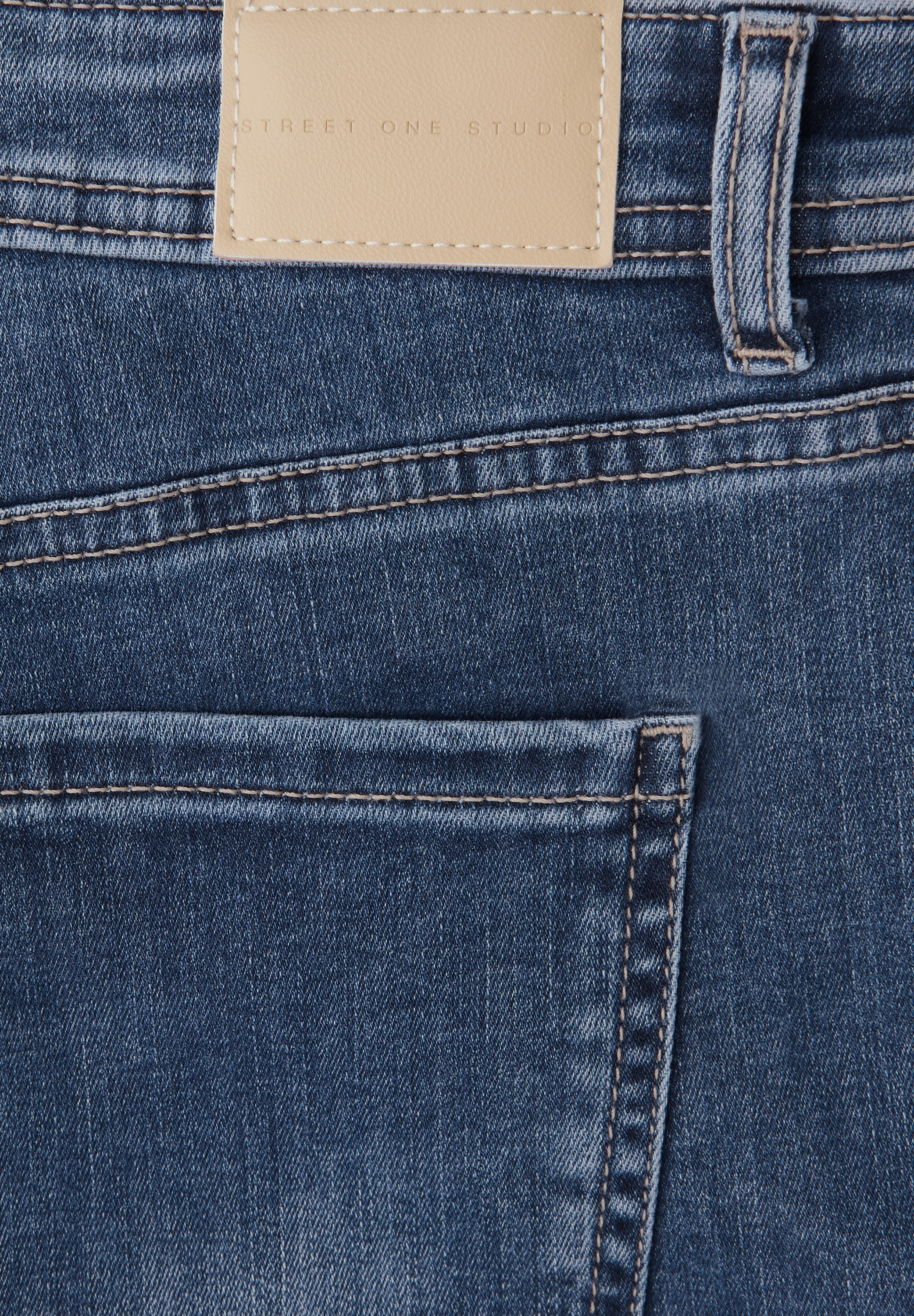STREET ONE STUDIO Comfort-fit-Jeans mit destroyed Details